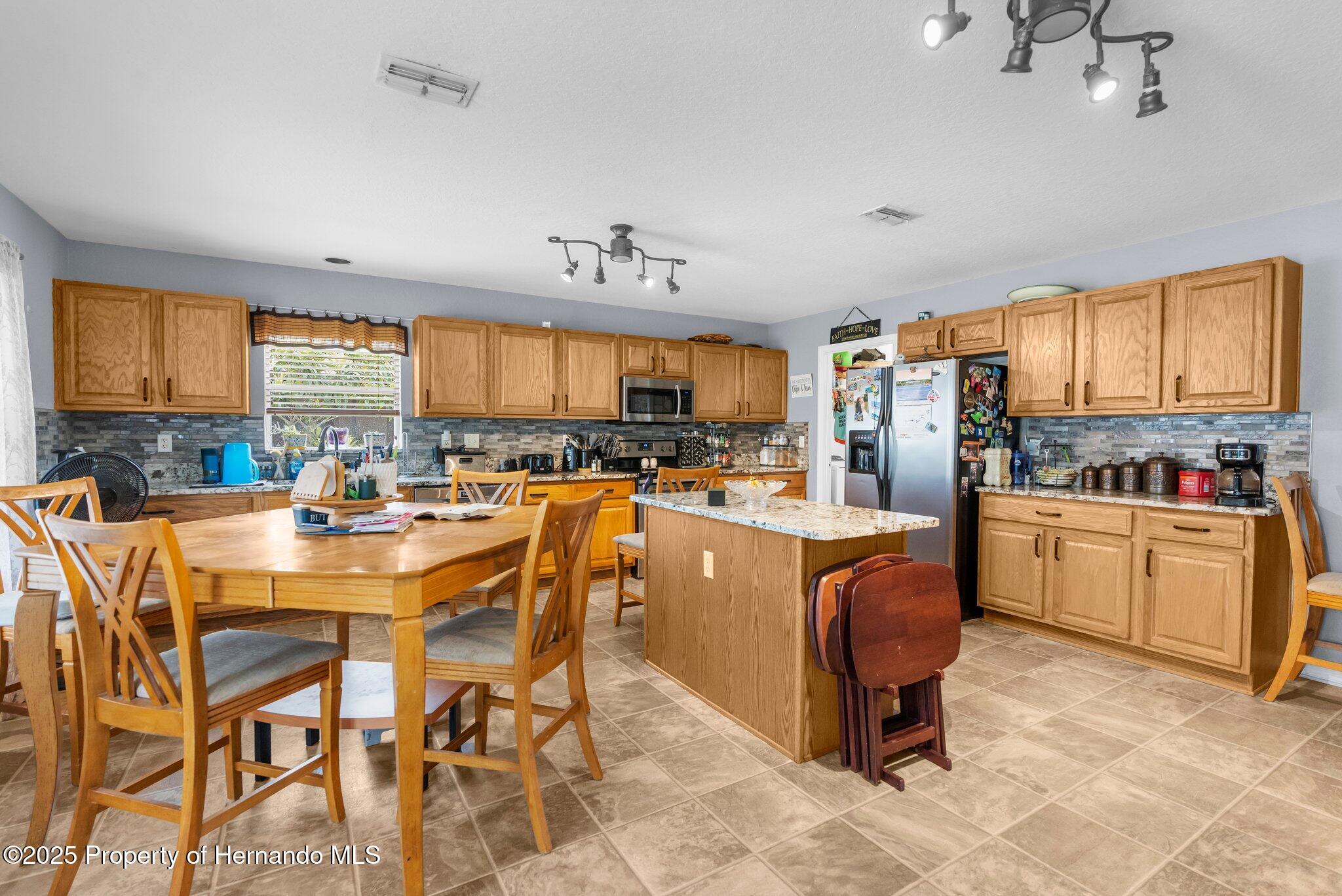 10457 Cranston Street, Spring Hill, Florida image 7