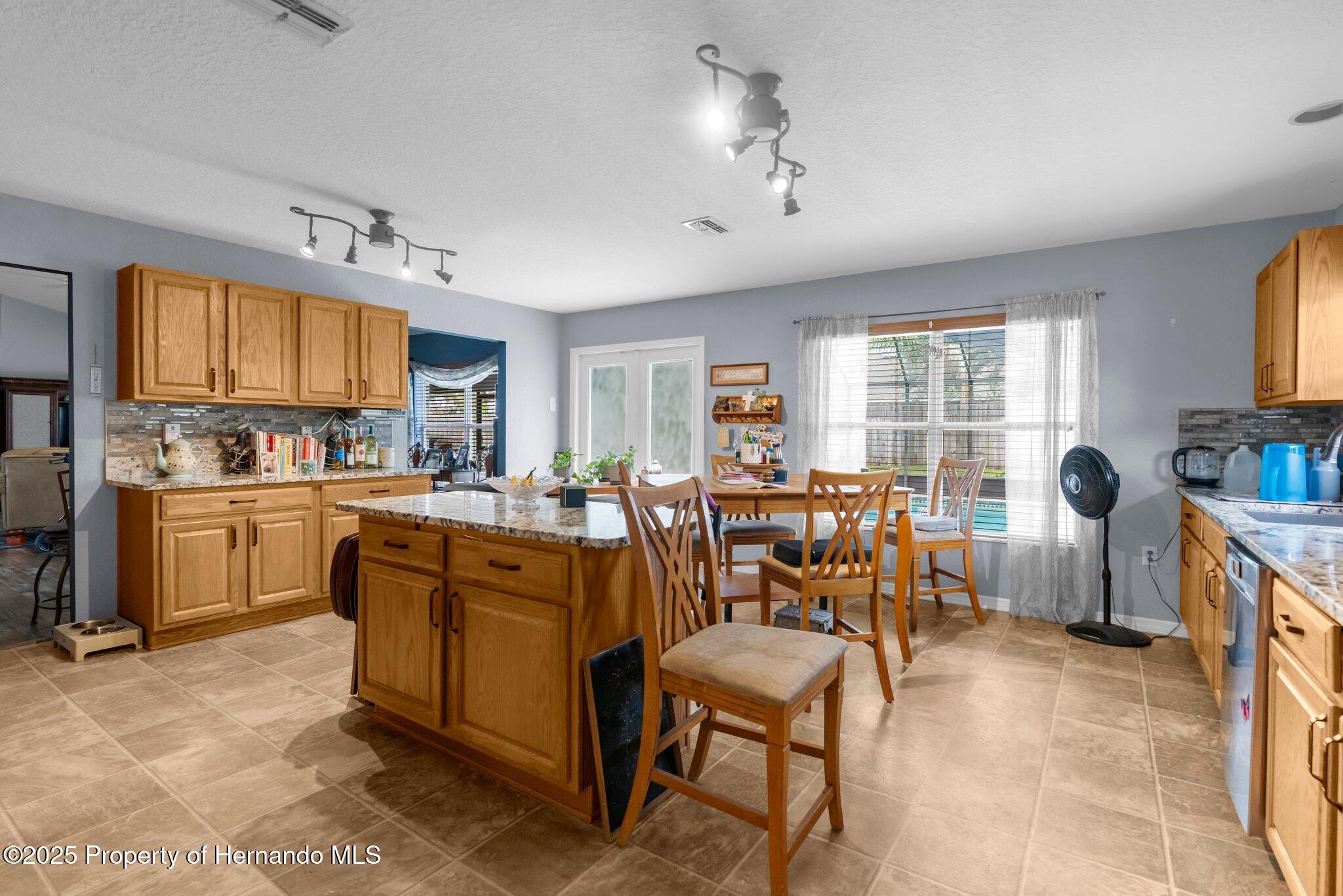 10457 Cranston Street, Spring Hill, Florida image 9