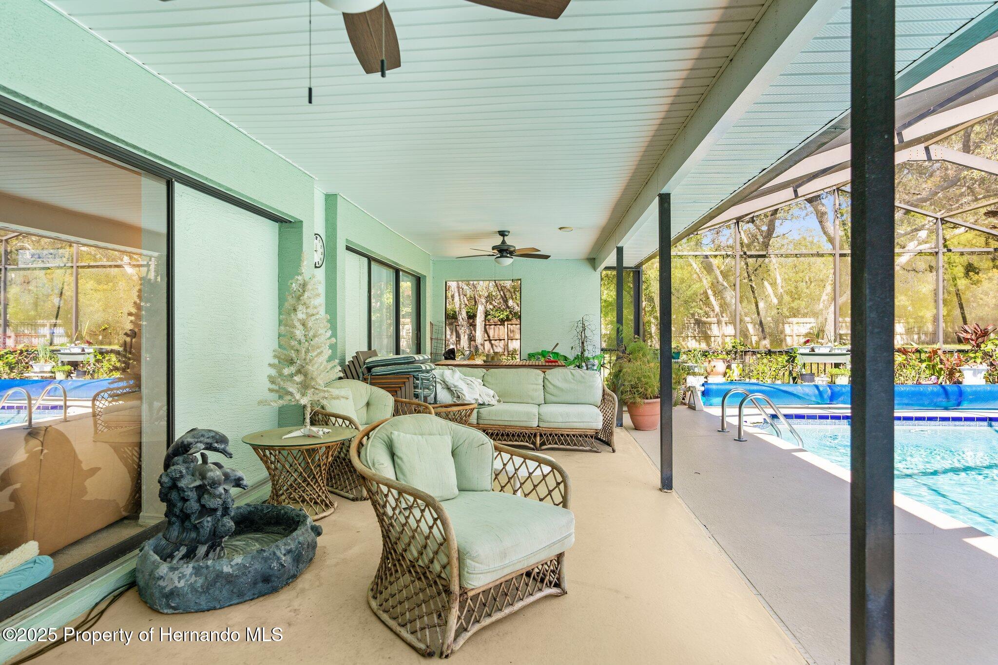 13819 Eagles Rock Court, Hudson, Florida image 10