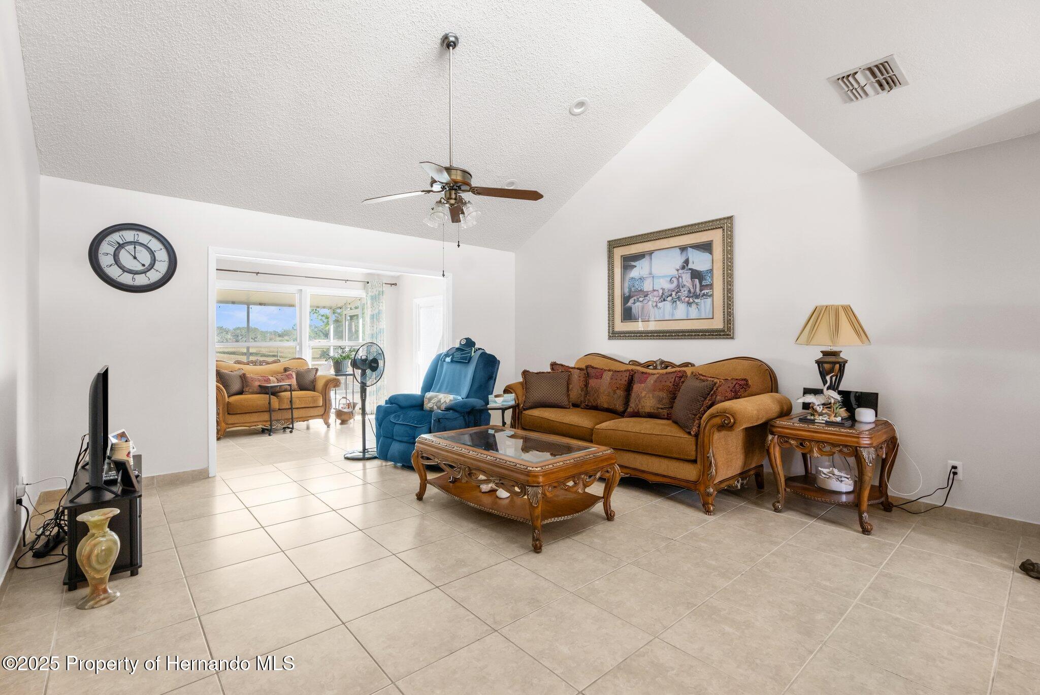 5592 Fairway Drive, Ridge Manor, Florida image 7