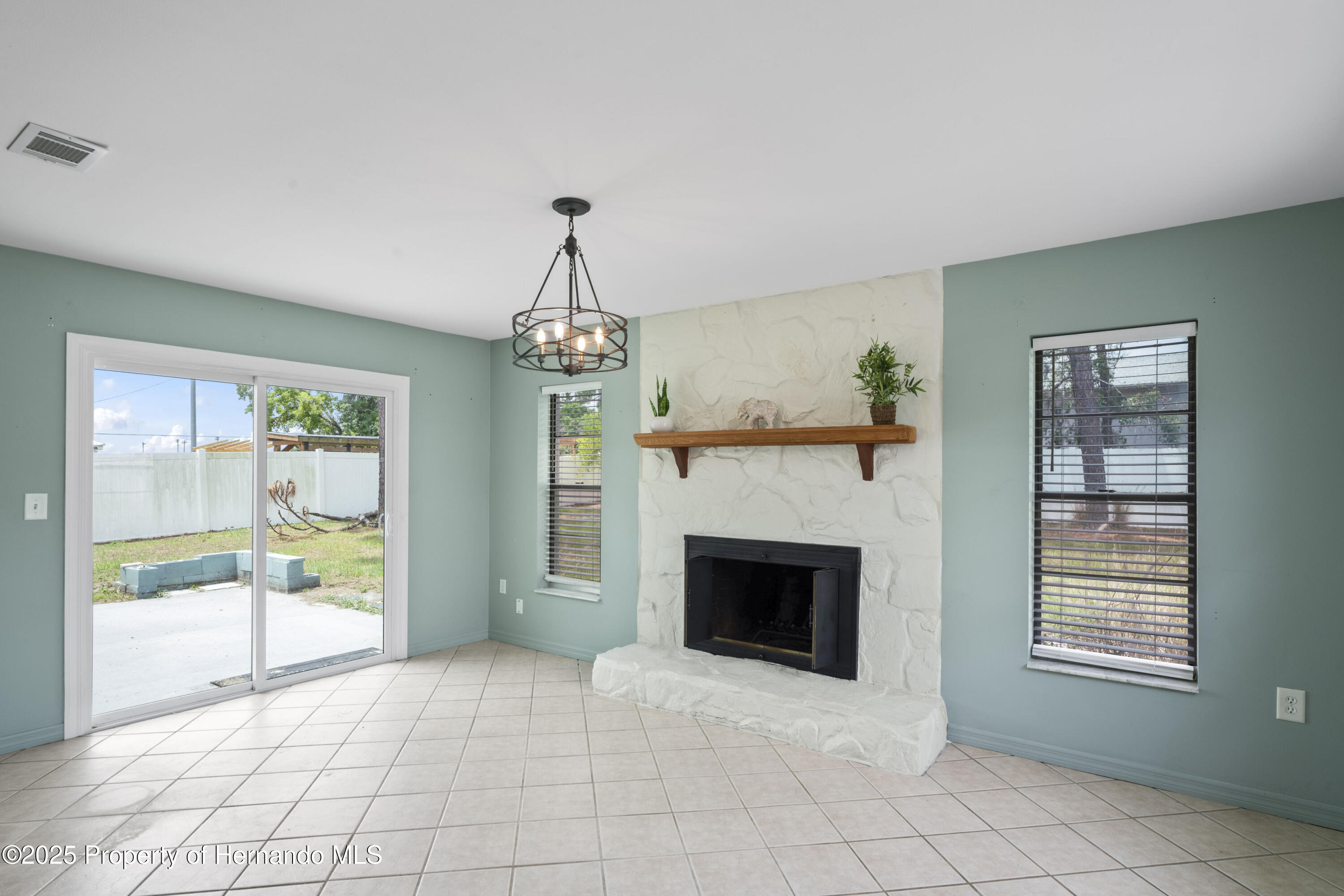 3353 Montano Avenue, Spring Hill, Florida image 21