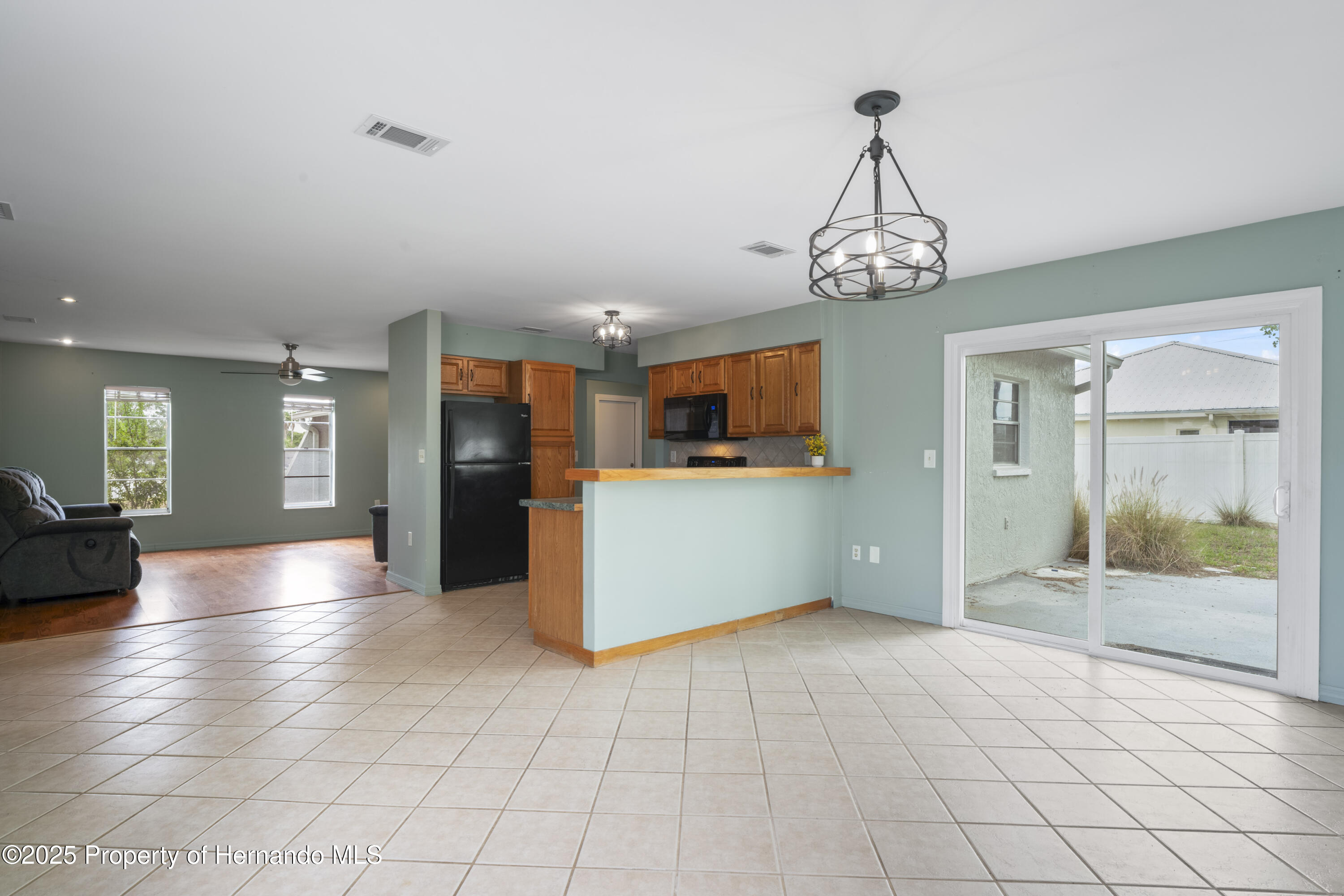 3353 Montano Avenue, Spring Hill, Florida image 23