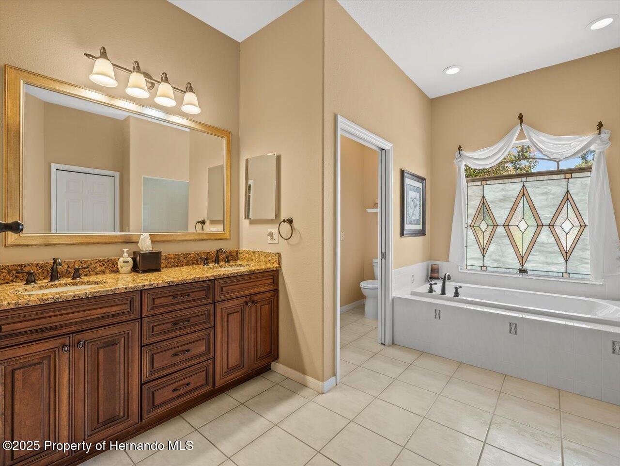 9216 Tarleton Circle, Weeki Wachee, Florida image 21