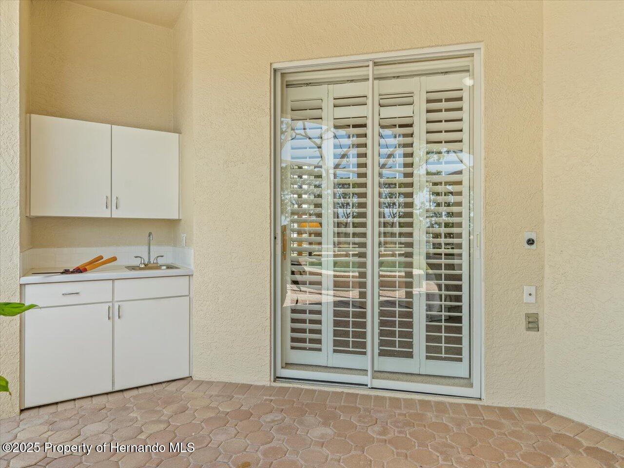 9216 Tarleton Circle, Weeki Wachee, Florida image 46