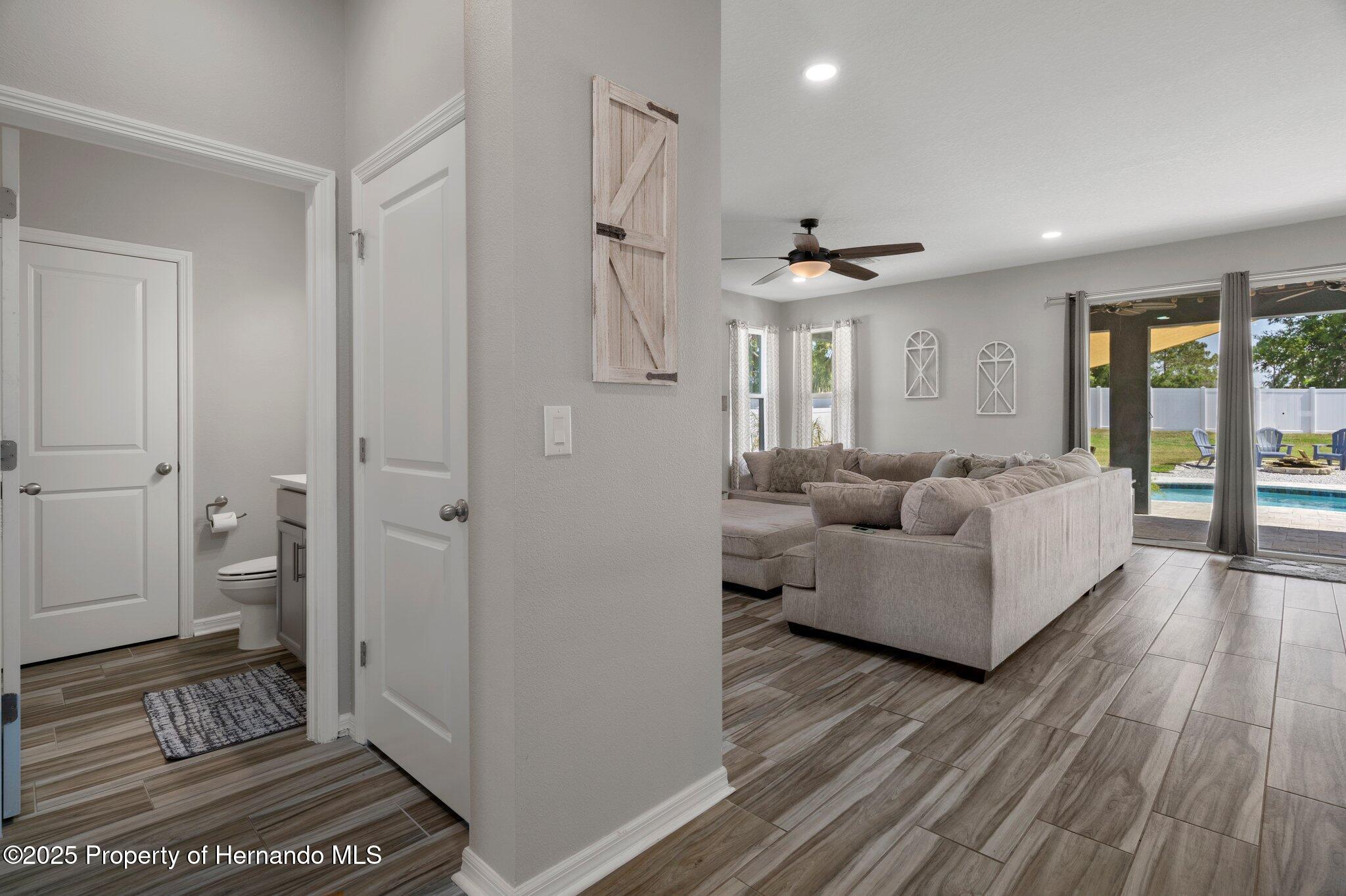 733 Old Windsor Way, Spring Hill, Florida image 10