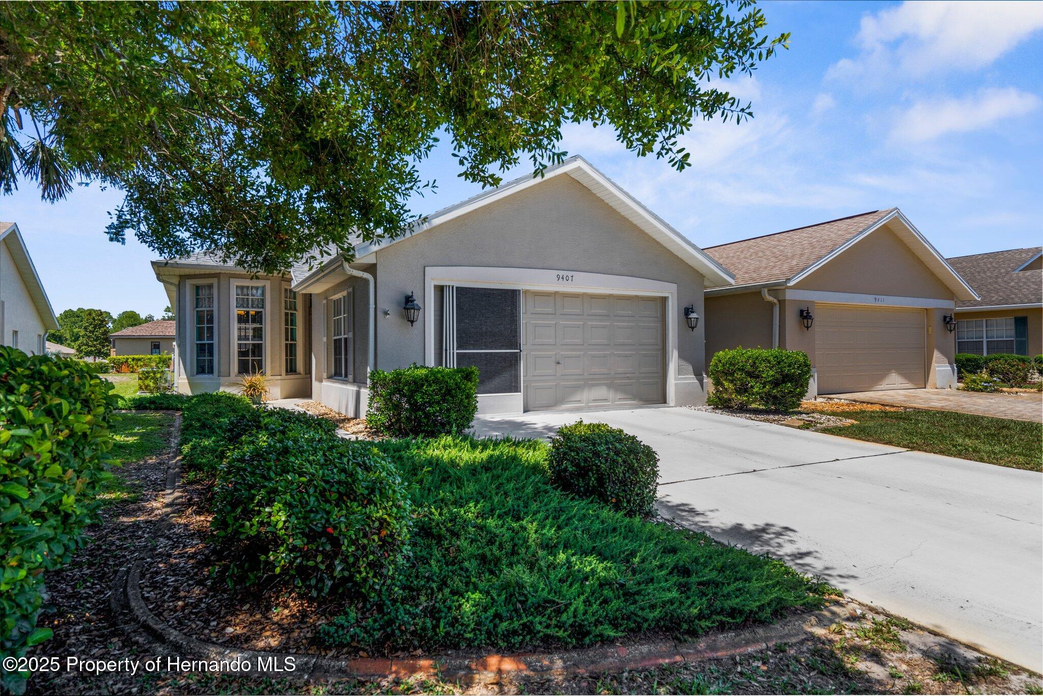 9407 Burnam Drive, Weeki Wachee, Florida image 2