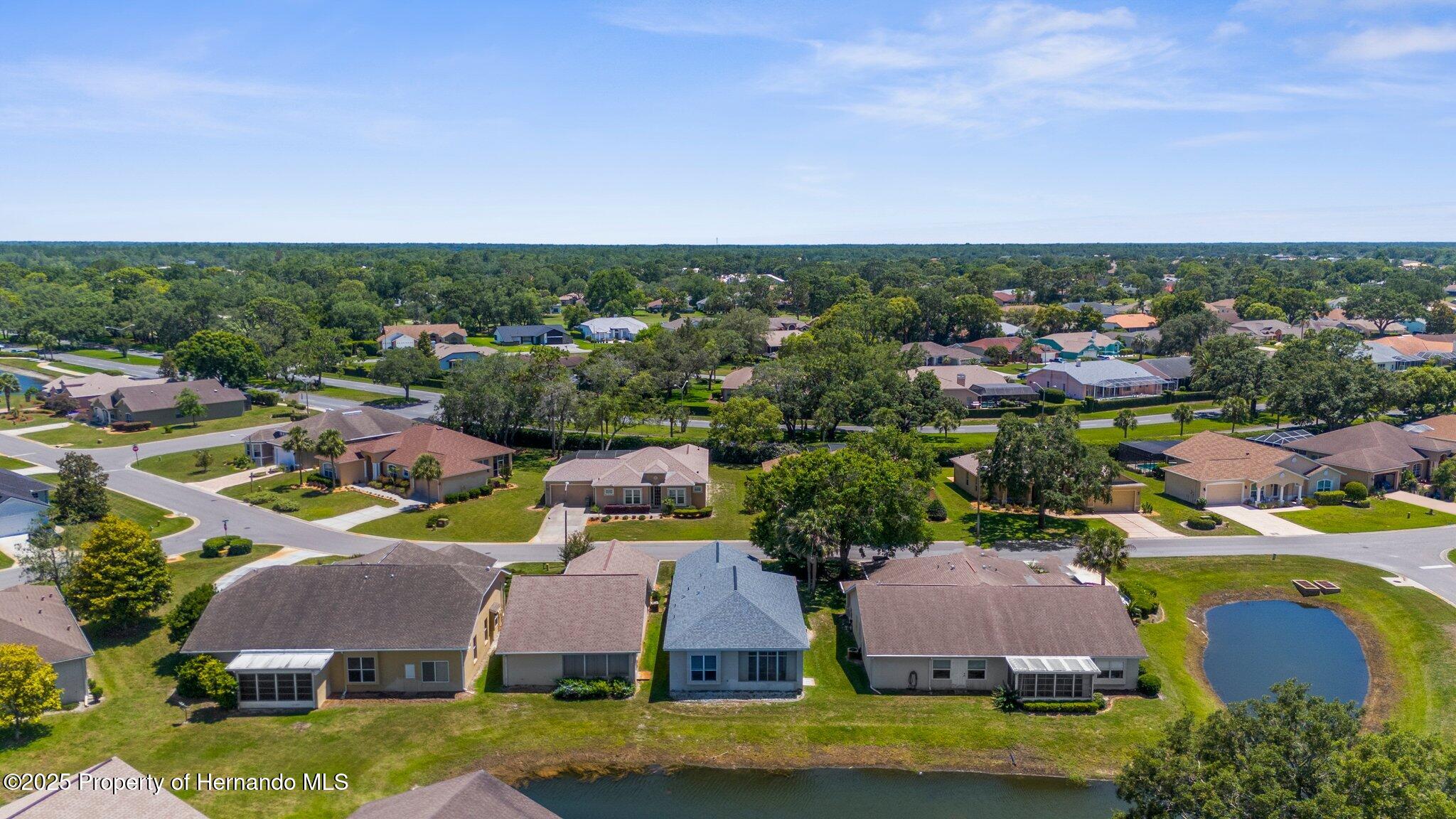 9407 Burnam Drive, Weeki Wachee, Florida image 28