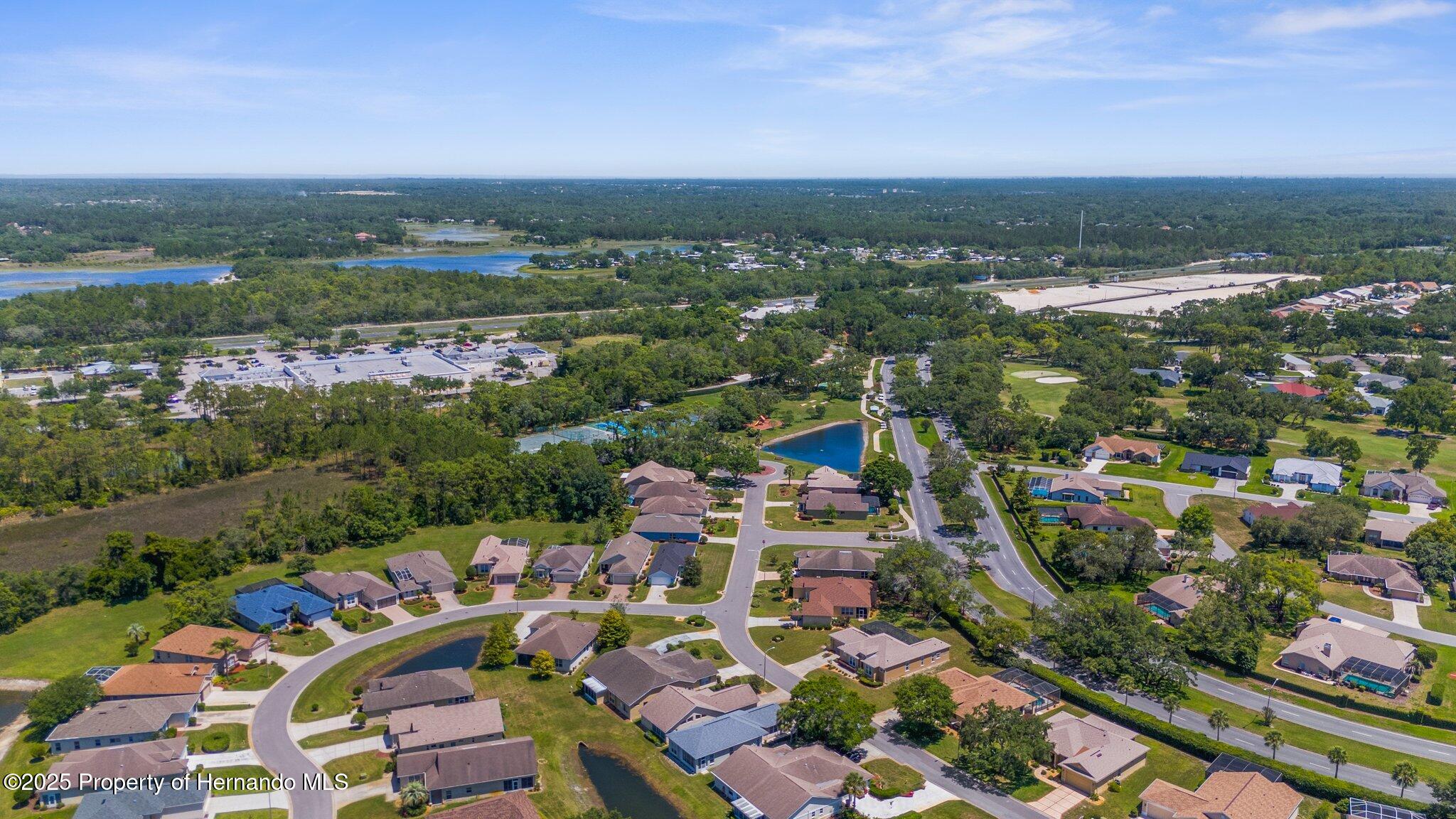 9407 Burnam Drive, Weeki Wachee, Florida image 31