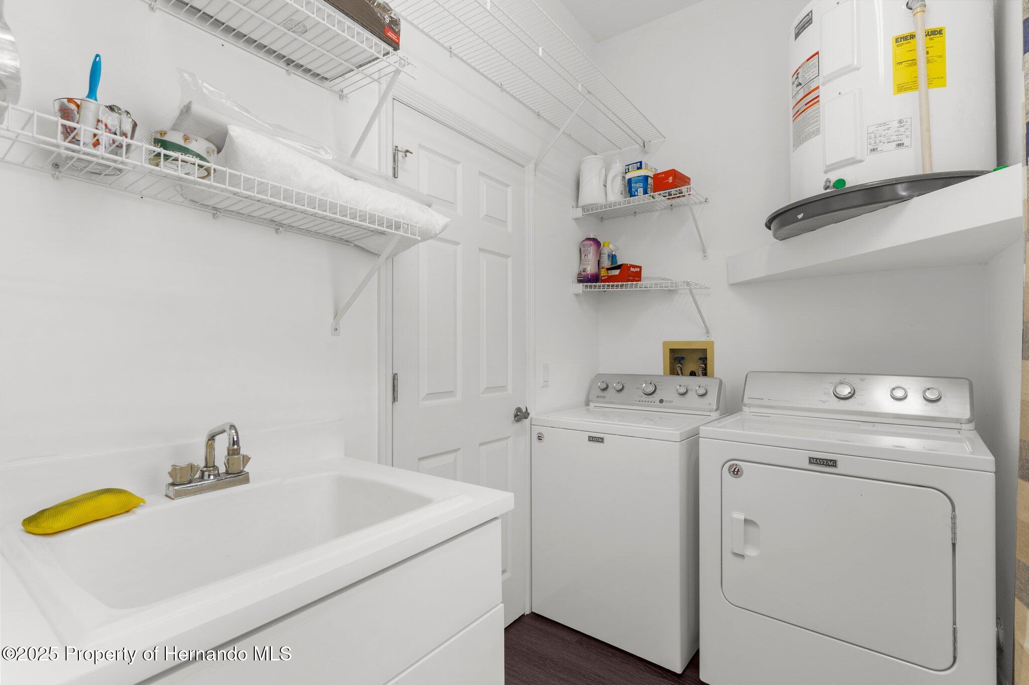 9407 Burnam Drive, Weeki Wachee, Florida image 13