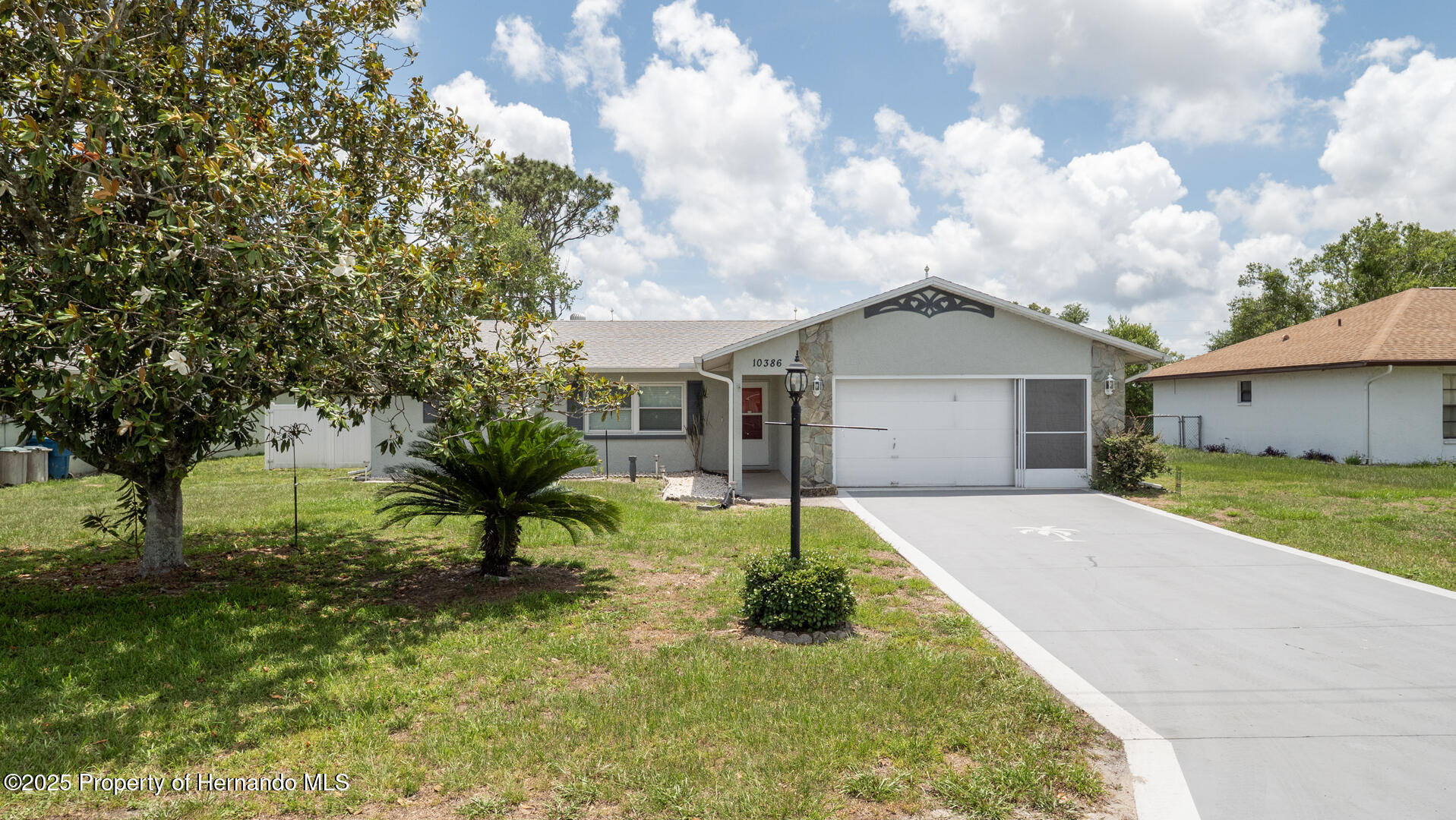 10386 Myra Street, Spring Hill, Florida image 1