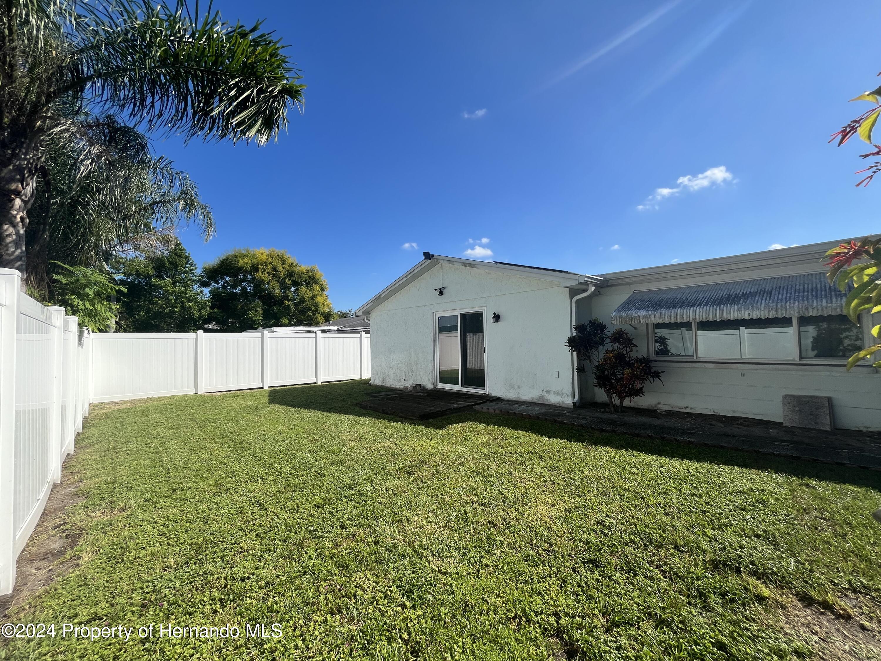 10915 Bridleton Road, Port Richey, Florida image 26