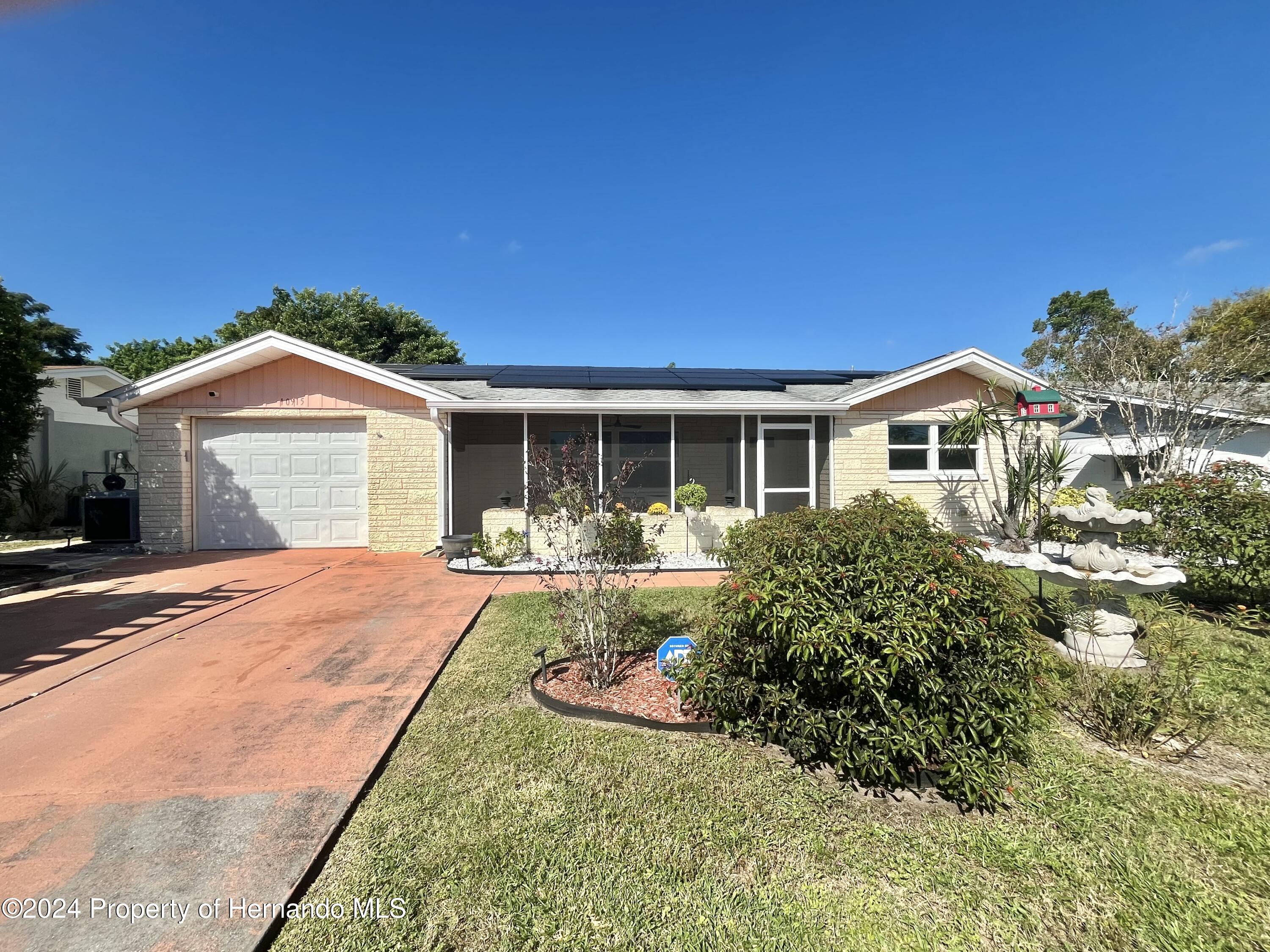 10915 Bridleton Road, Port Richey, Florida image 1