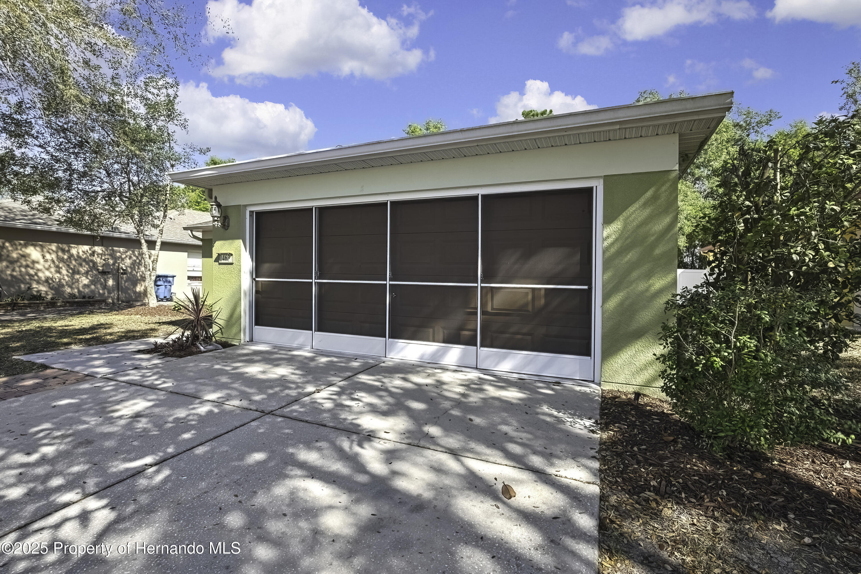14637 Wake Robin Drive, Brooksville, Florida image 3