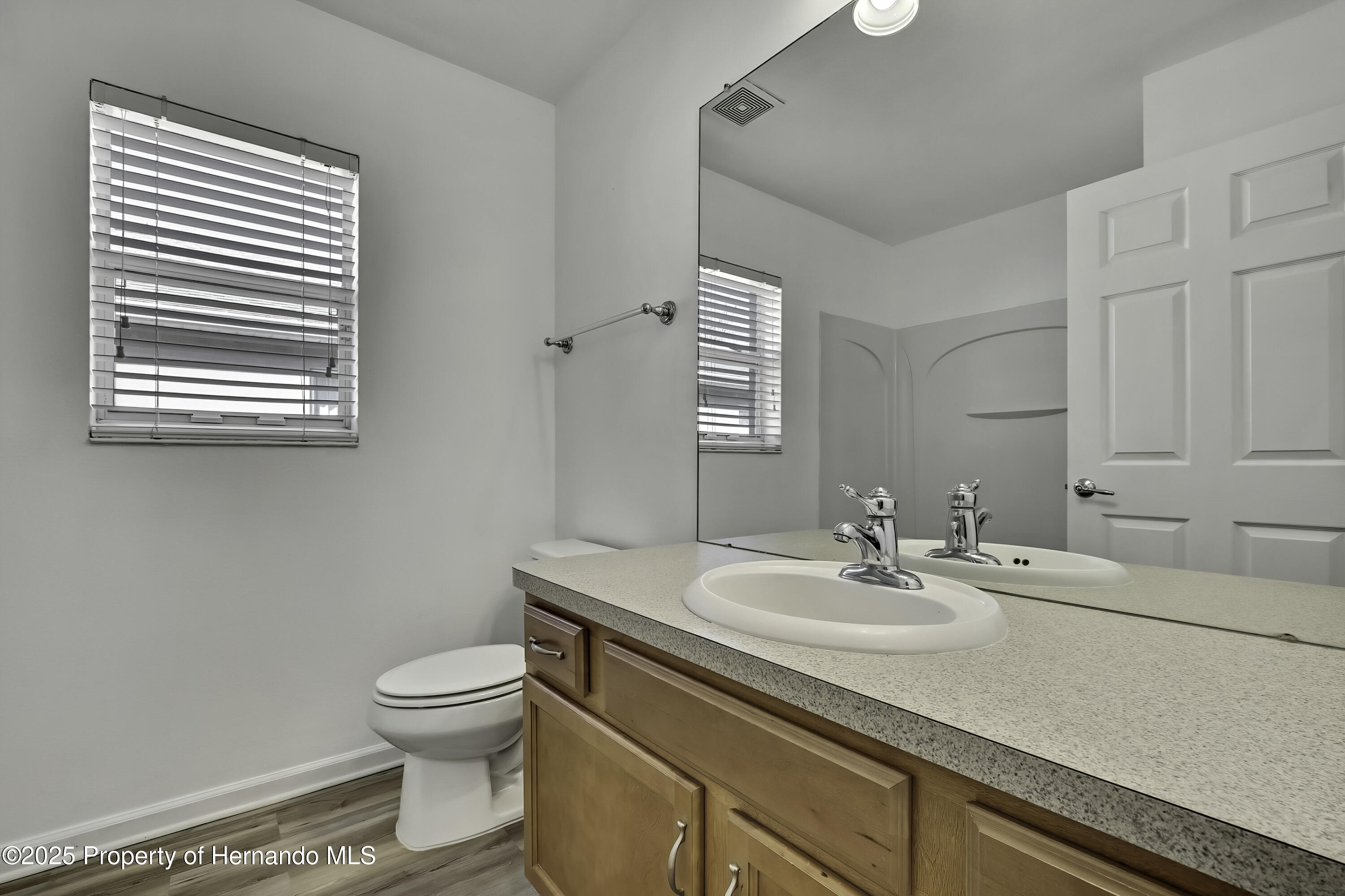 14637 Wake Robin Drive, Brooksville, Florida image 29