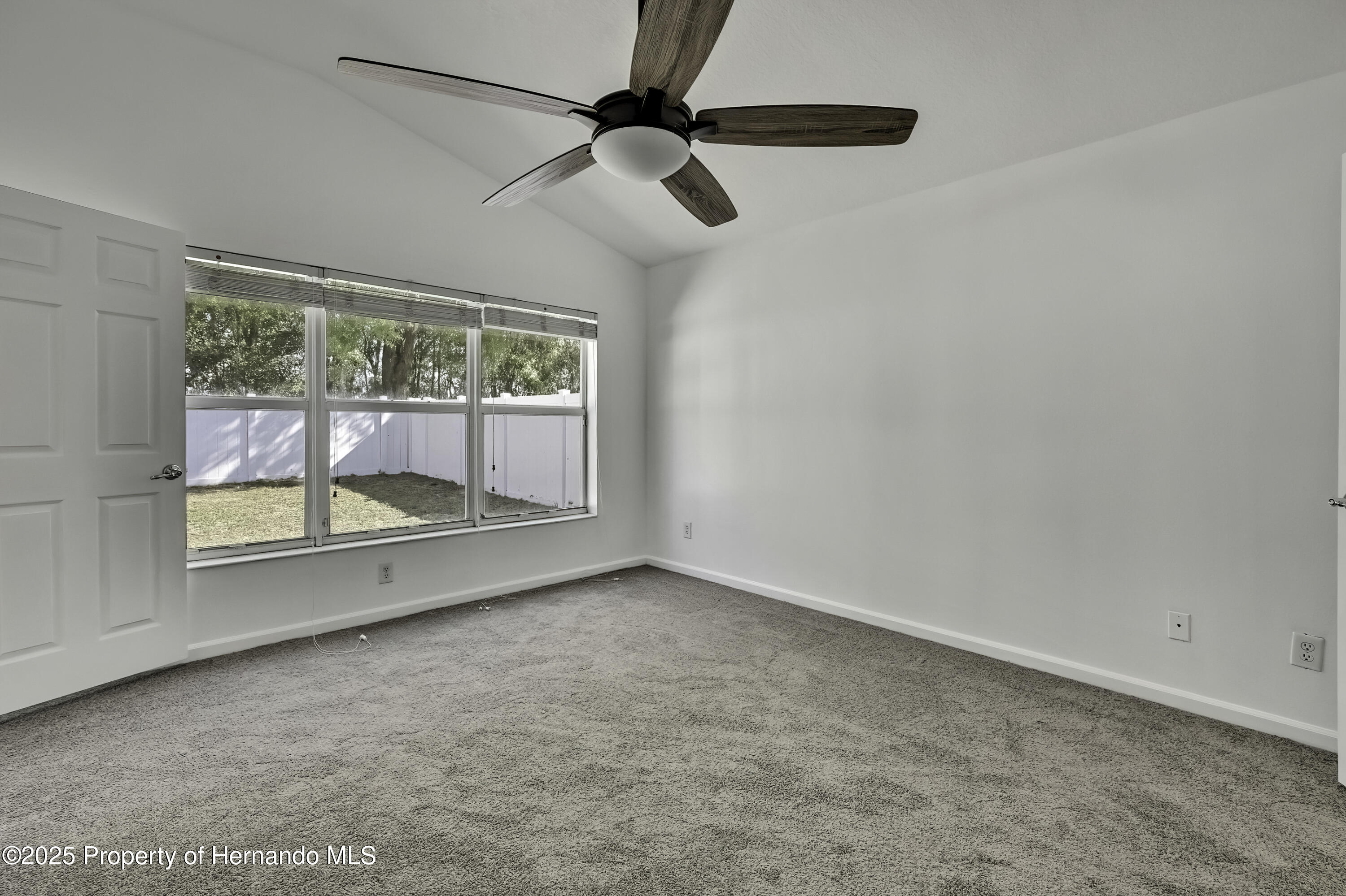 14637 Wake Robin Drive, Brooksville, Florida image 17