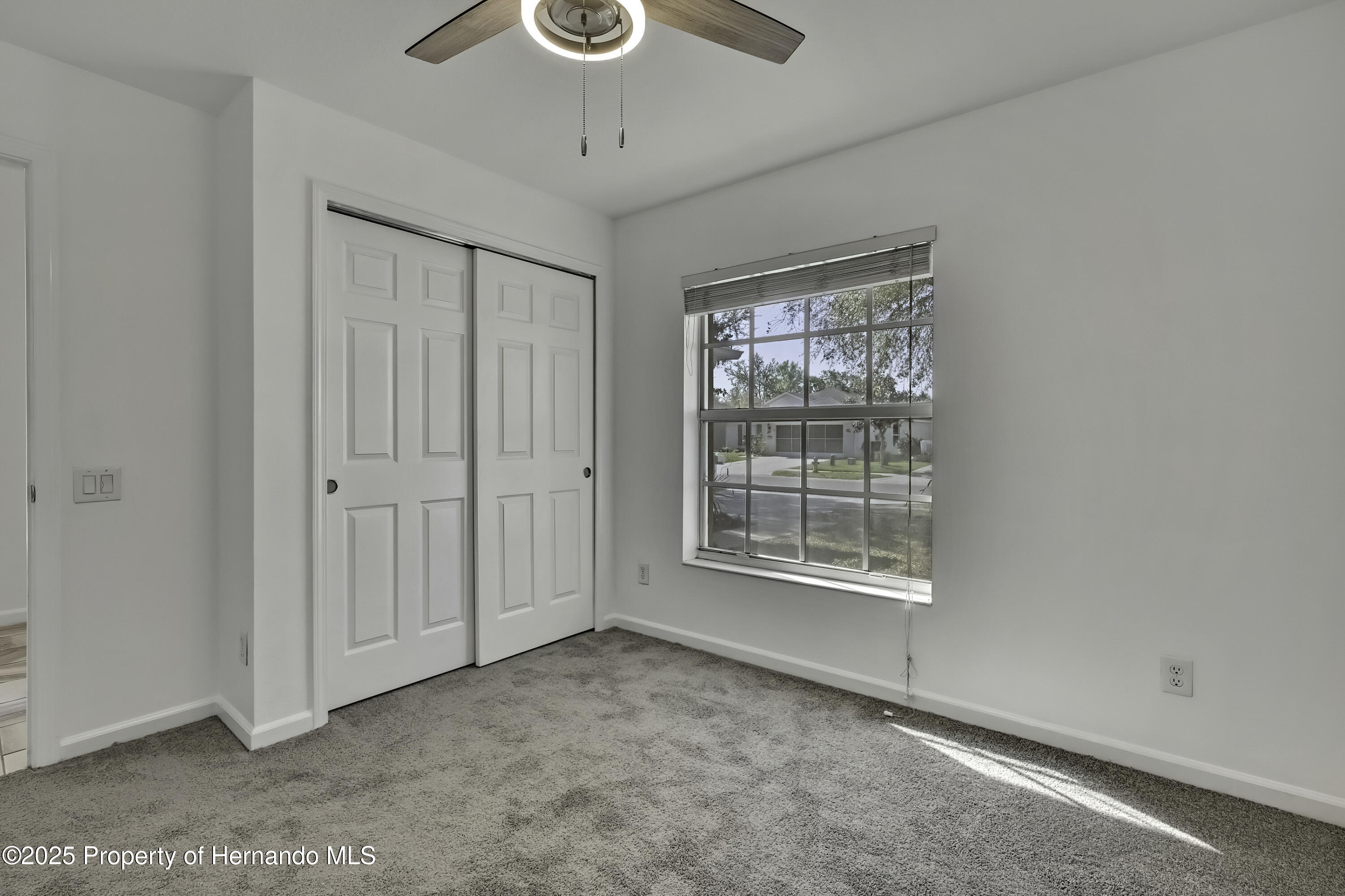 14637 Wake Robin Drive, Brooksville, Florida image 35