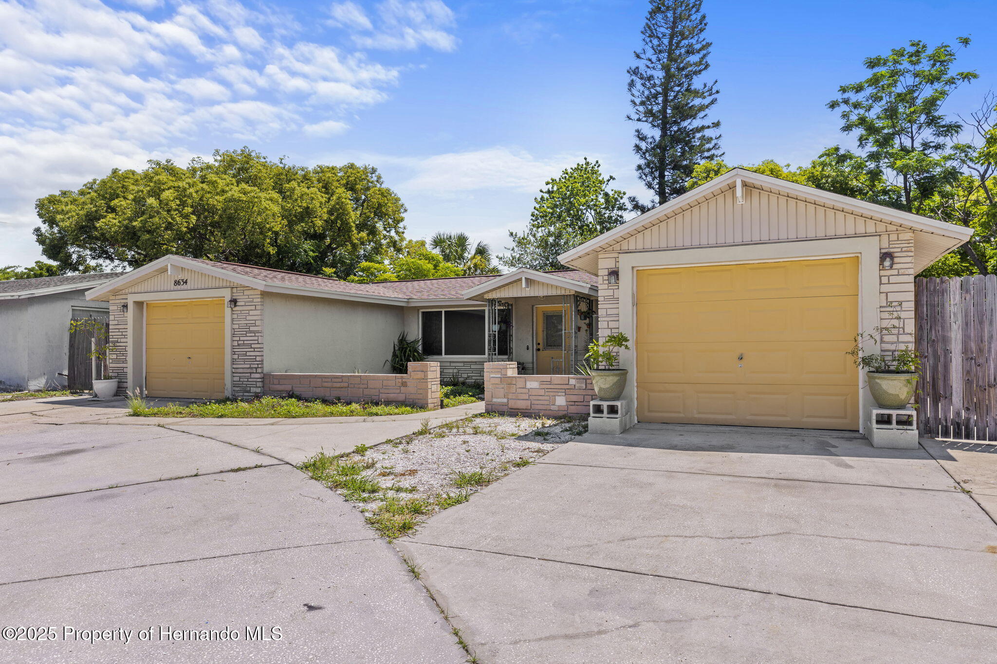 8634 Roble Way, Port Richey, Florida image 24