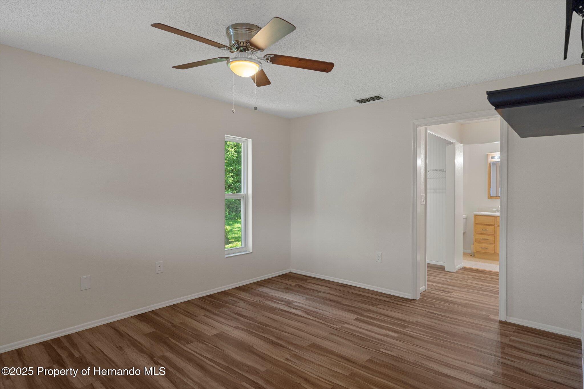 7630 Landmark Drive, Spring Hill, Florida image 30