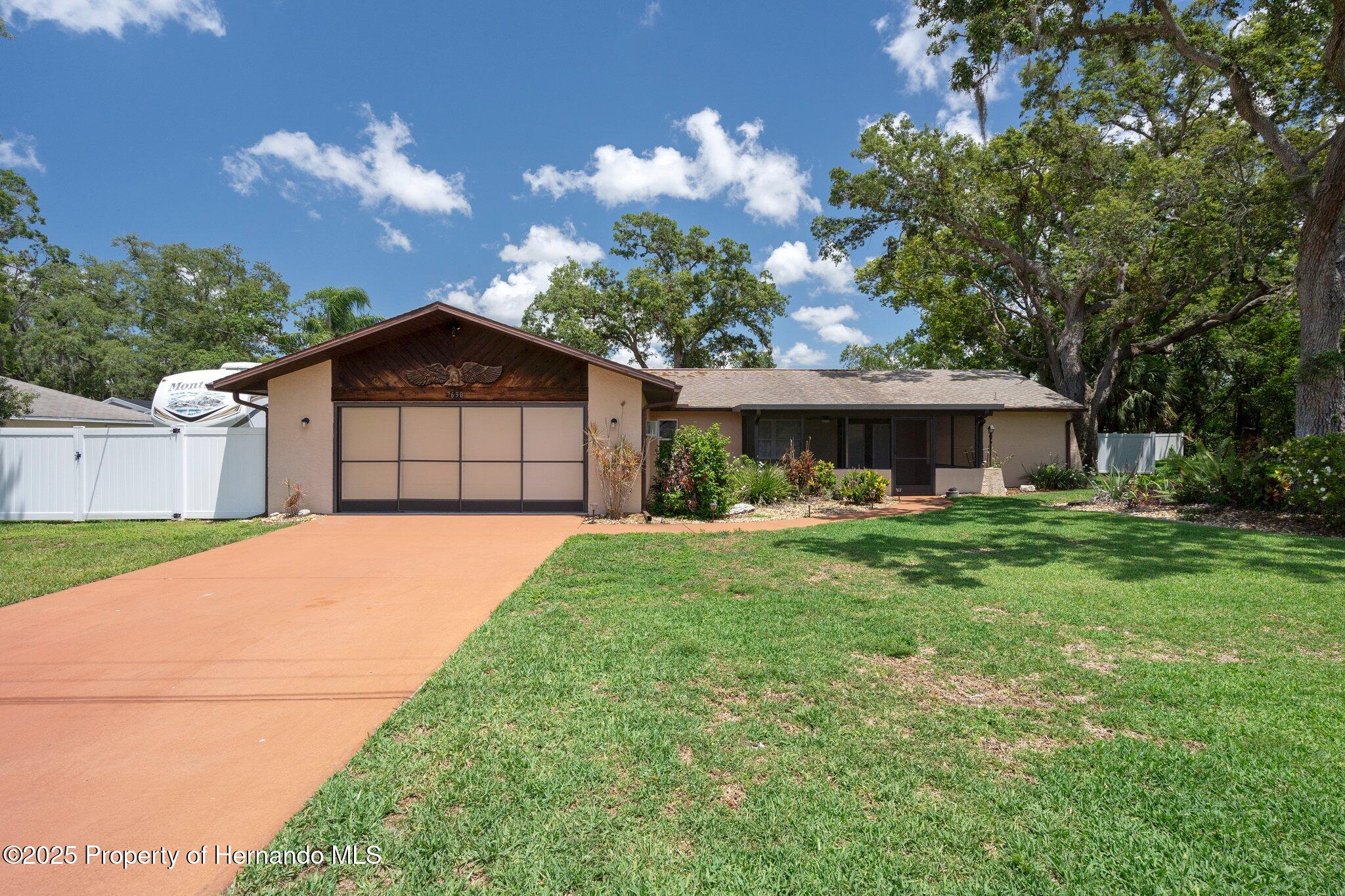 7630 Landmark Drive, Spring Hill, Florida image 10