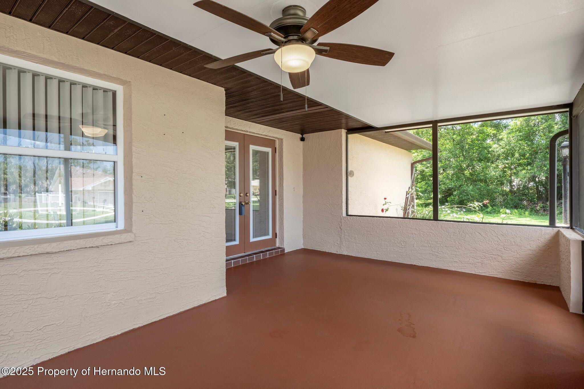 7630 Landmark Drive, Spring Hill, Florida image 14