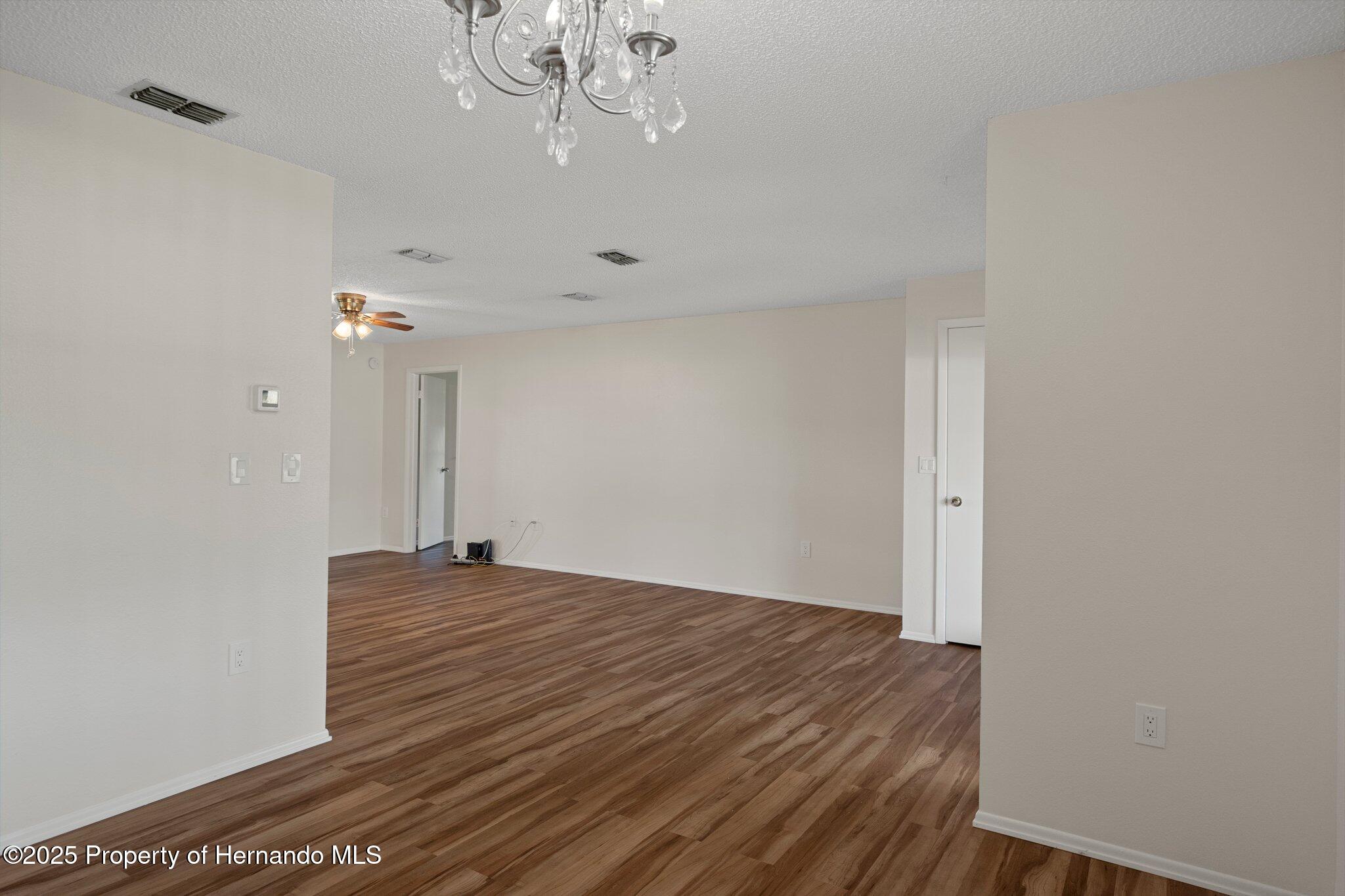 7630 Landmark Drive, Spring Hill, Florida image 26