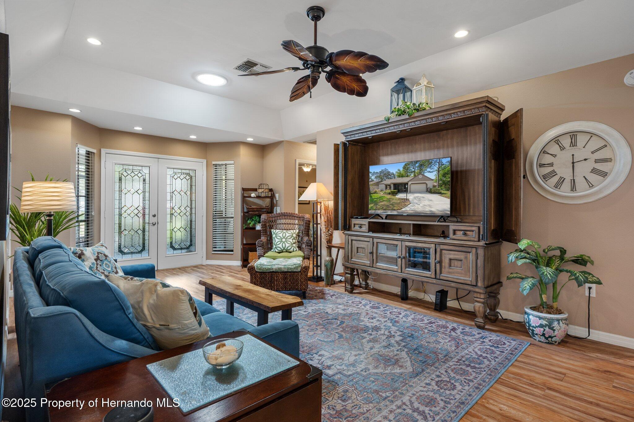 2217 Broadmoor Lane, Spring Hill, Florida image 14