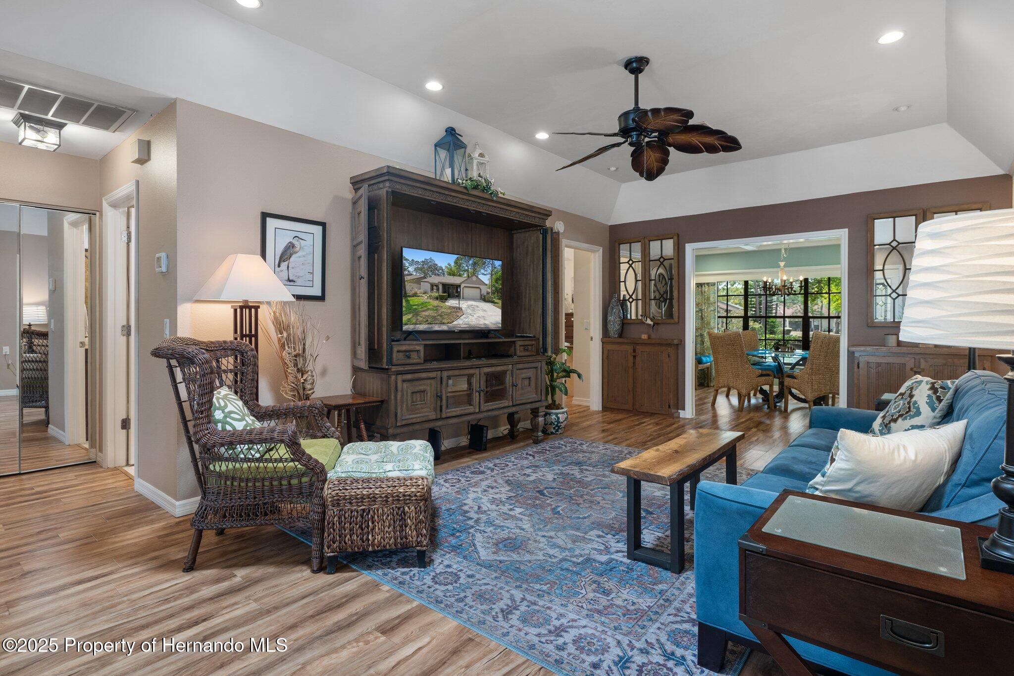 2217 Broadmoor Lane, Spring Hill, Florida image 11