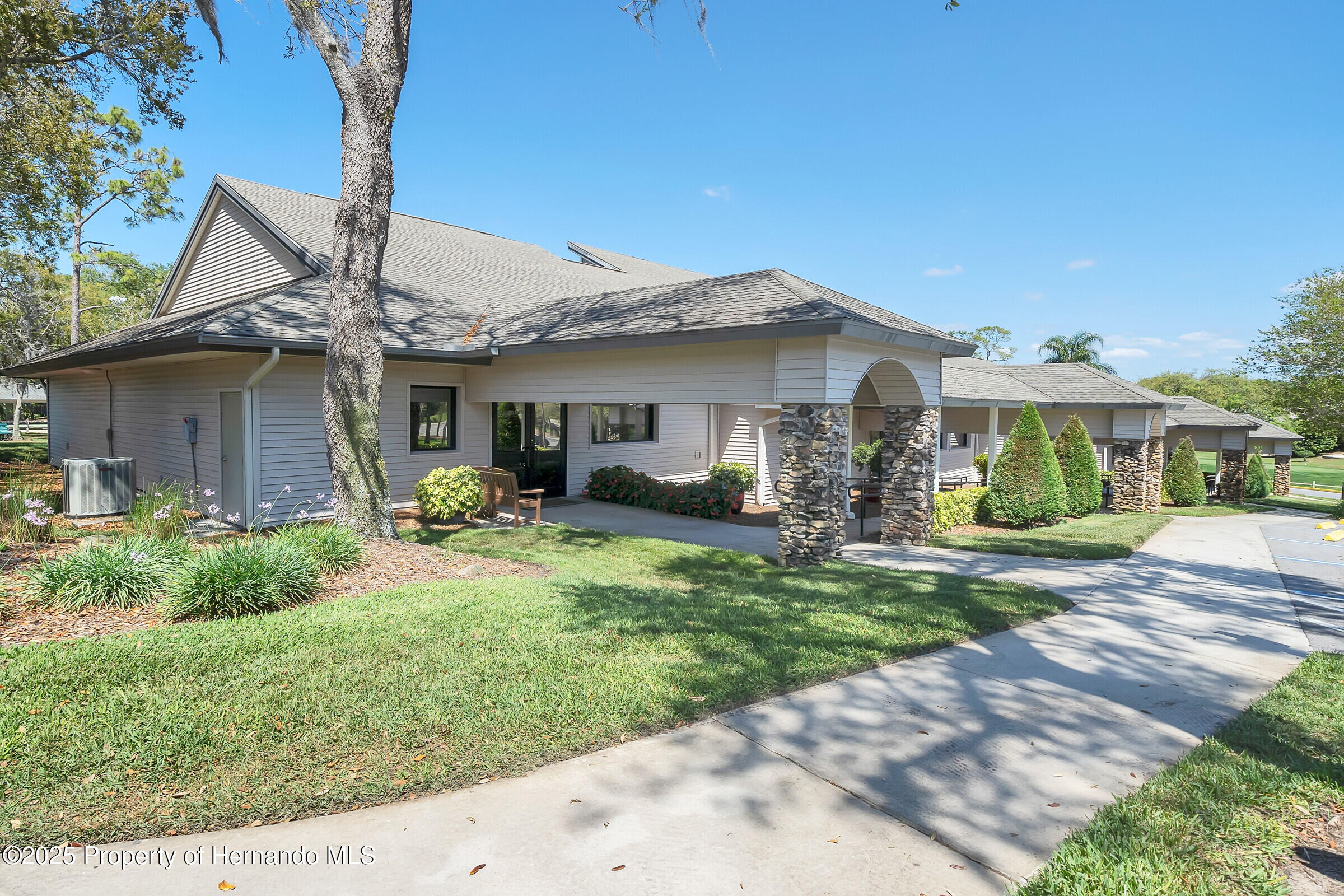 2217 Broadmoor Lane, Spring Hill, Florida image 50