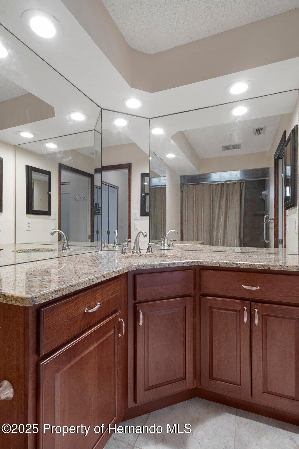 4000 Treetop Circle, Spring Hill, Florida image 31