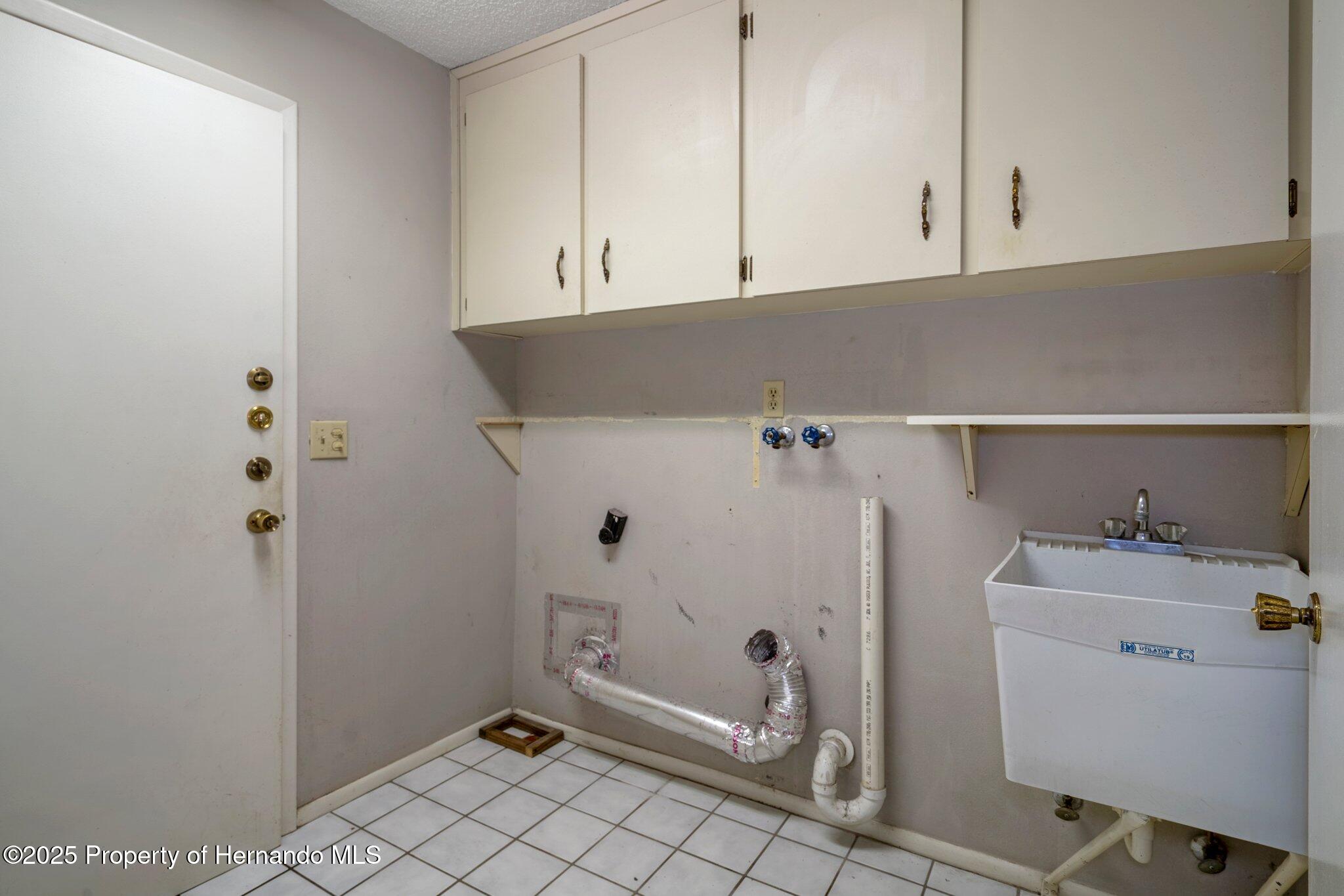 4000 Treetop Circle, Spring Hill, Florida image 42
