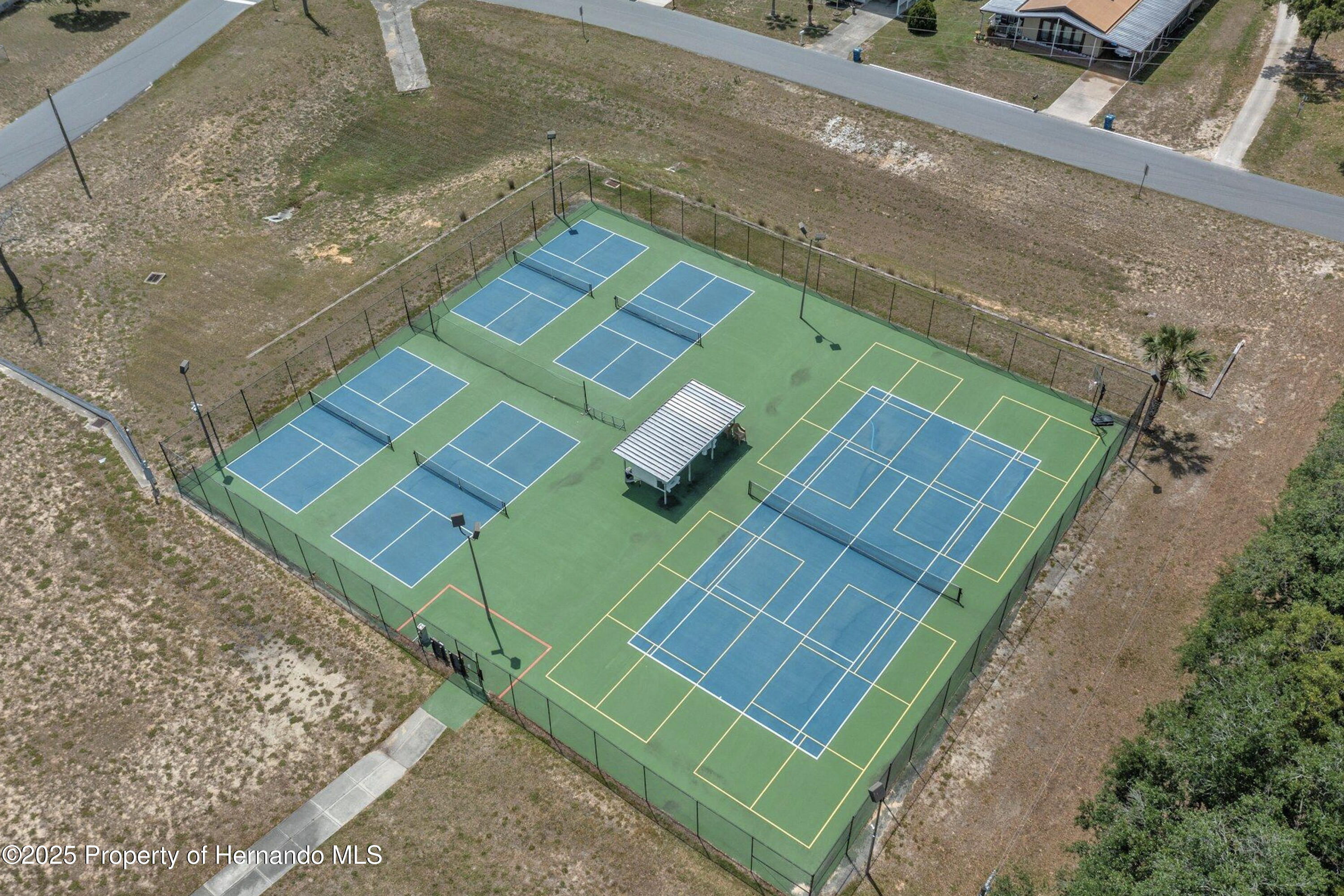 7358 First Loop Avenue, Brooksville, Florida image 50