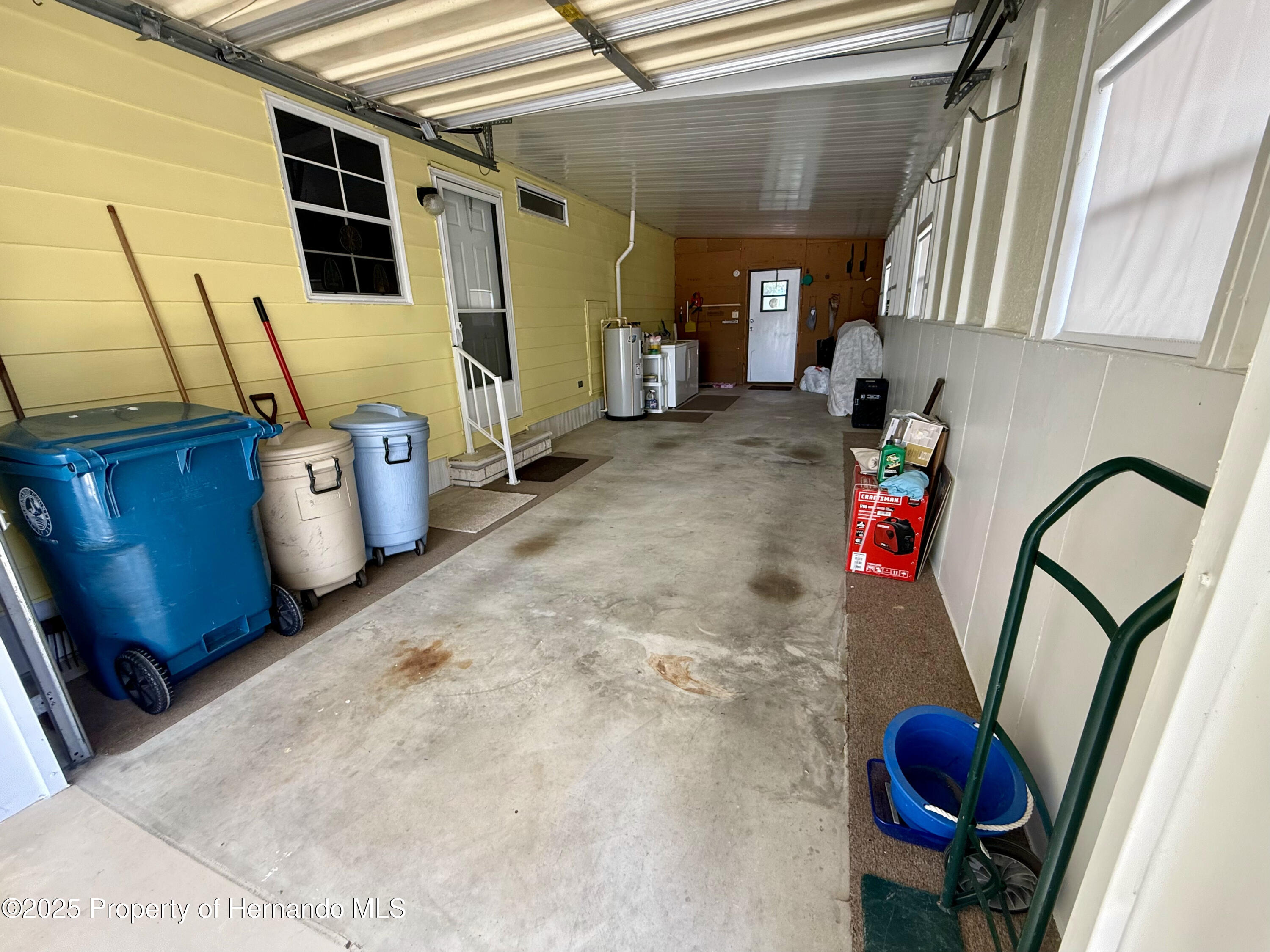 7358 First Loop Avenue, Brooksville, Florida image 44