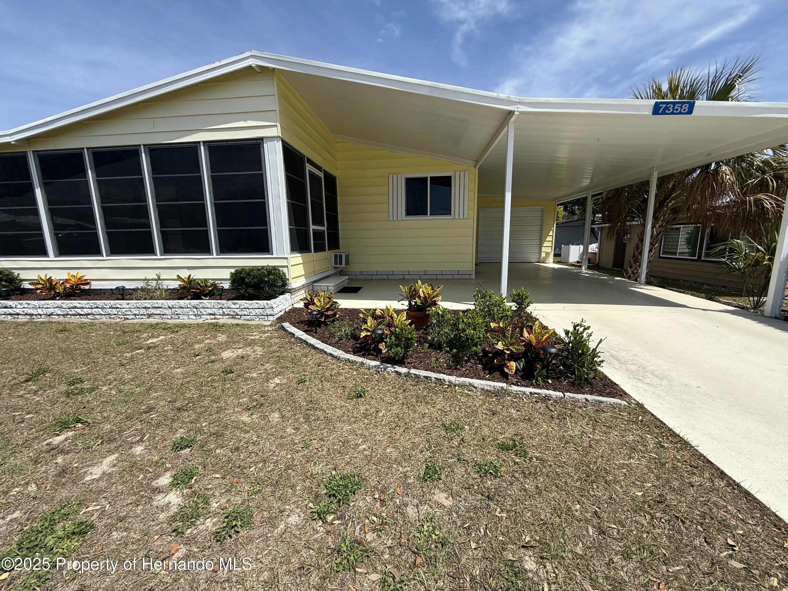 7358 First Loop Avenue, Brooksville, Florida image 7