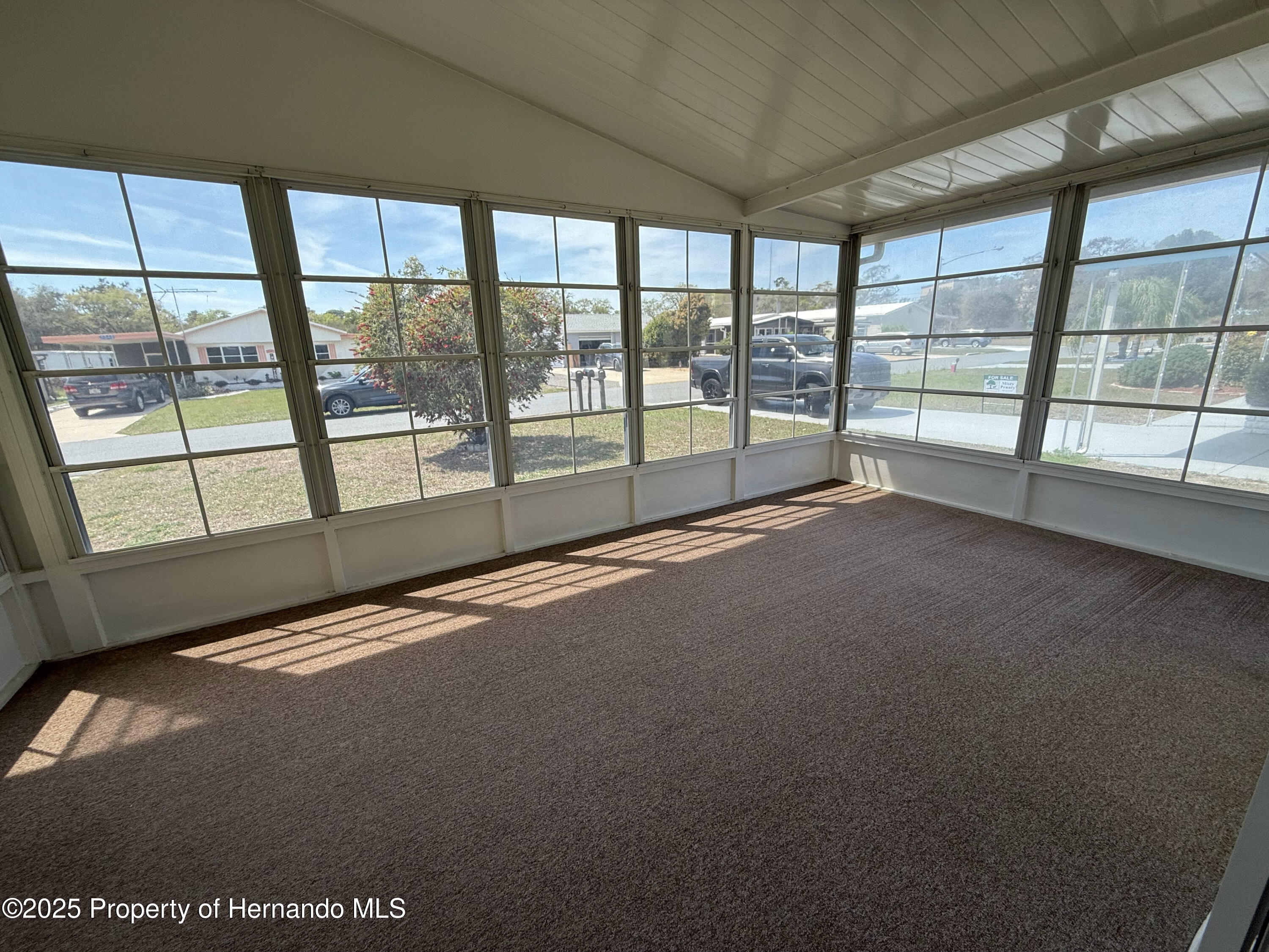 7358 First Loop Avenue, Brooksville, Florida image 40