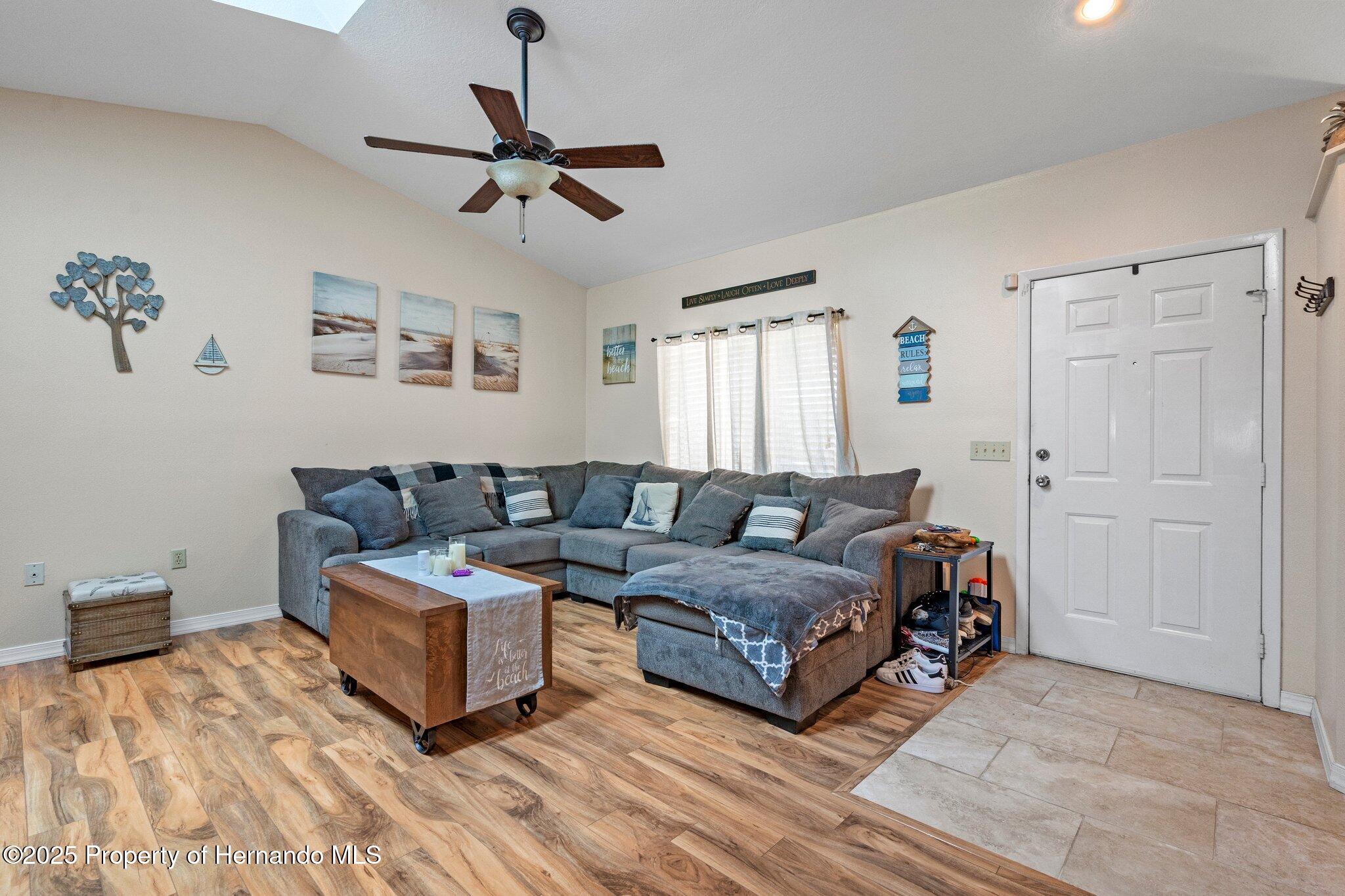 8194 Sturbridge Ct, Weeki Wachee, Florida image 5