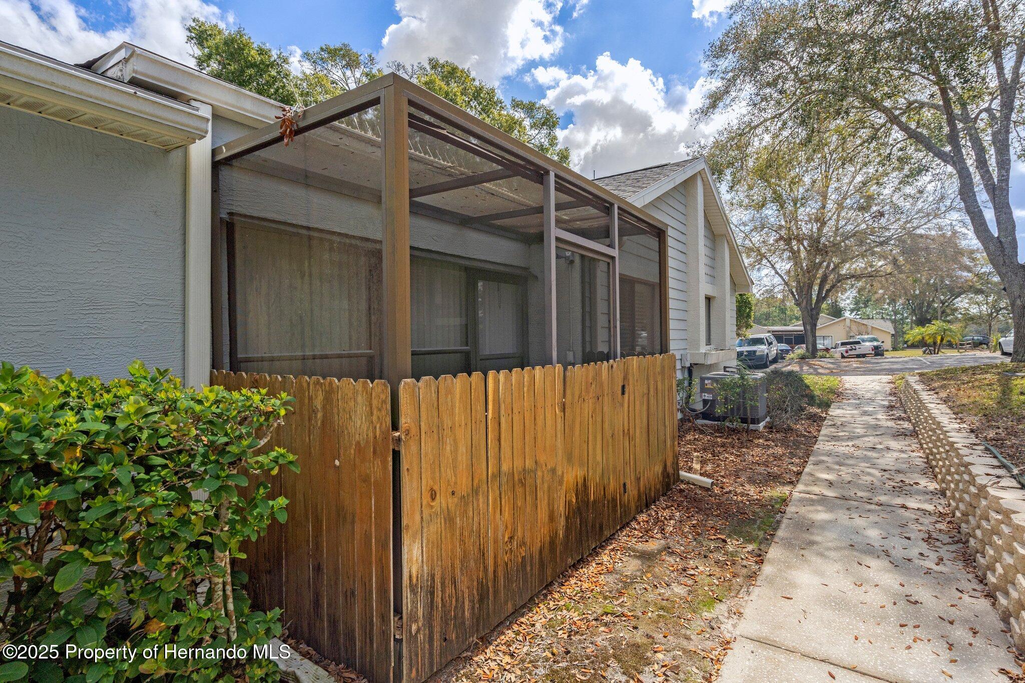 8194 Sturbridge Ct, Weeki Wachee, Florida image 20