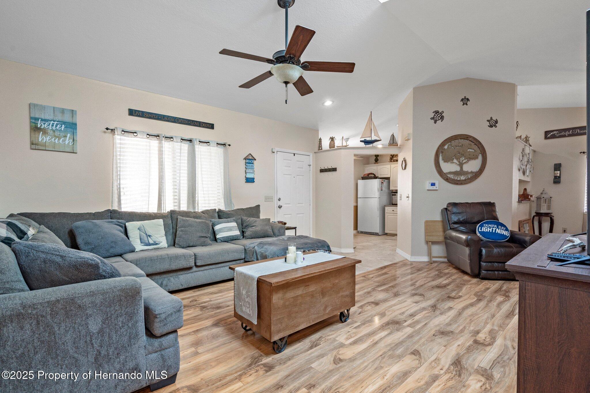 8194 Sturbridge Ct, Weeki Wachee, Florida image 6