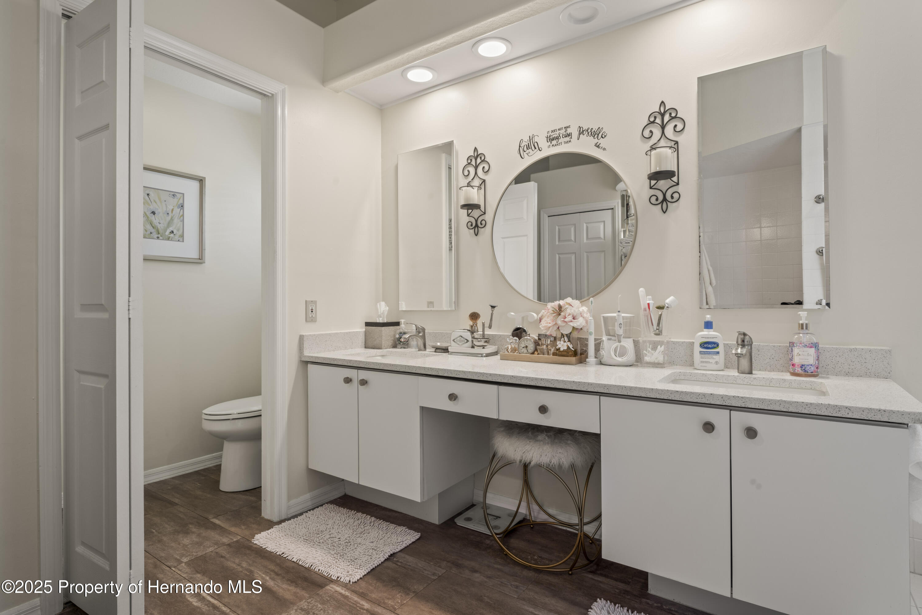 9315 Fox Hollow Lane, Weeki Wachee, Florida image 34