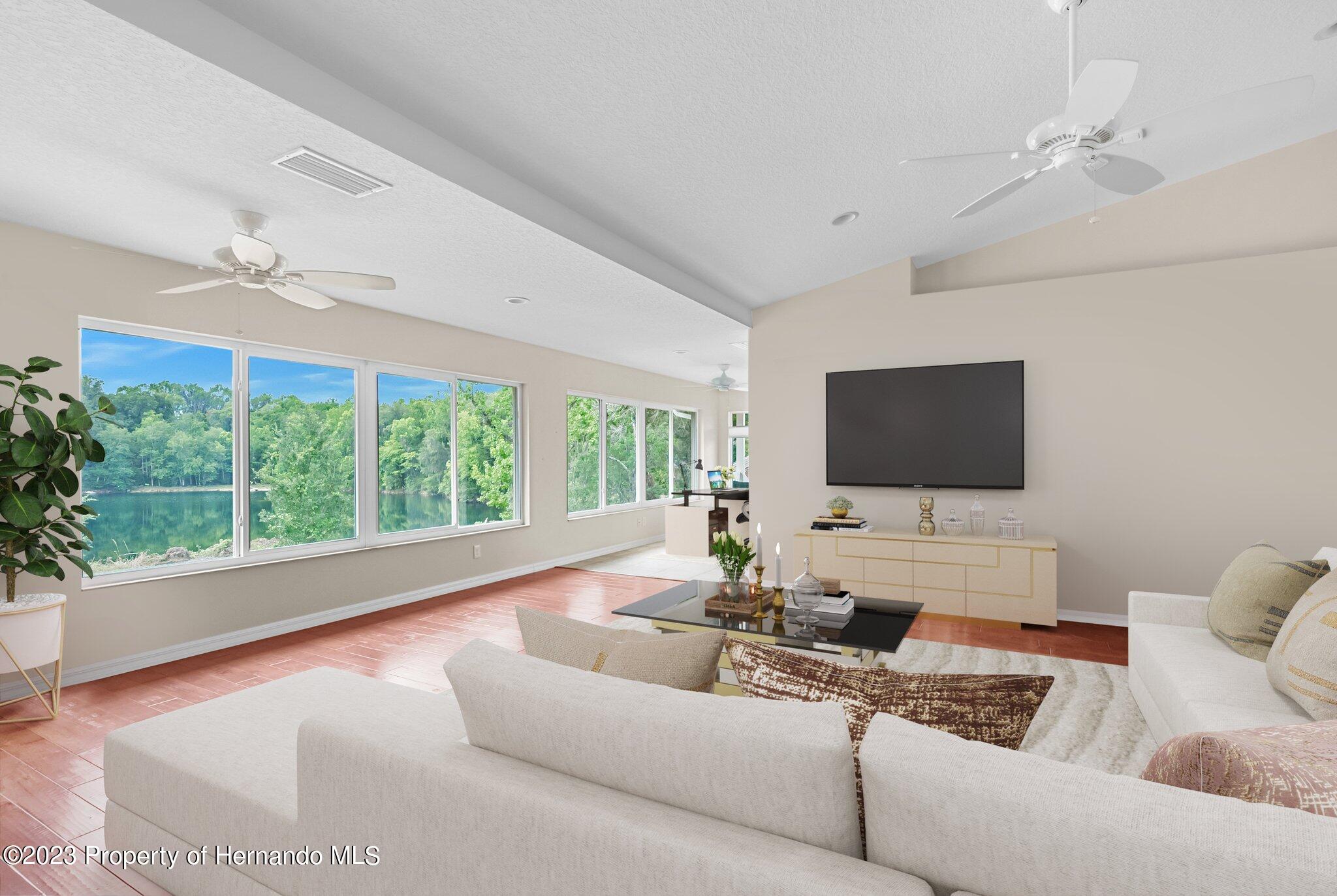 9986 New Hope Court, Floral City, Florida image 8