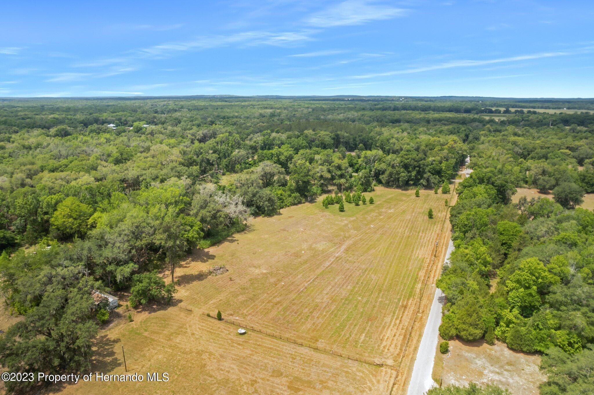 9986 New Hope Court, Floral City, Florida image 27