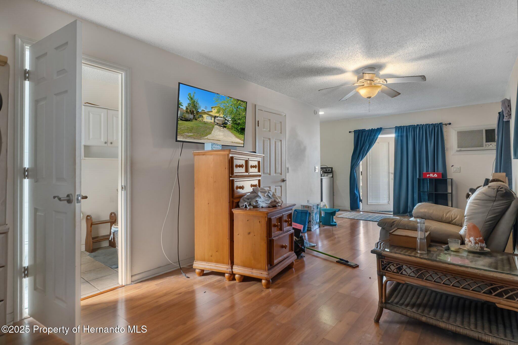 5319 Ray Drive, Weeki Wachee, Florida image 38