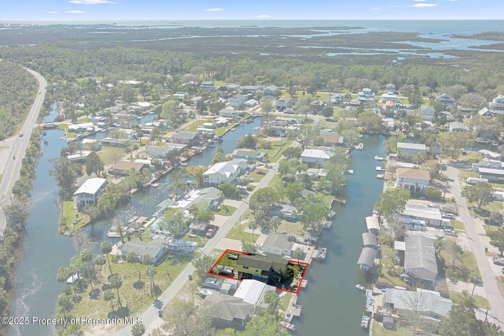 5319 Ray Drive, Weeki Wachee, Florida image 11