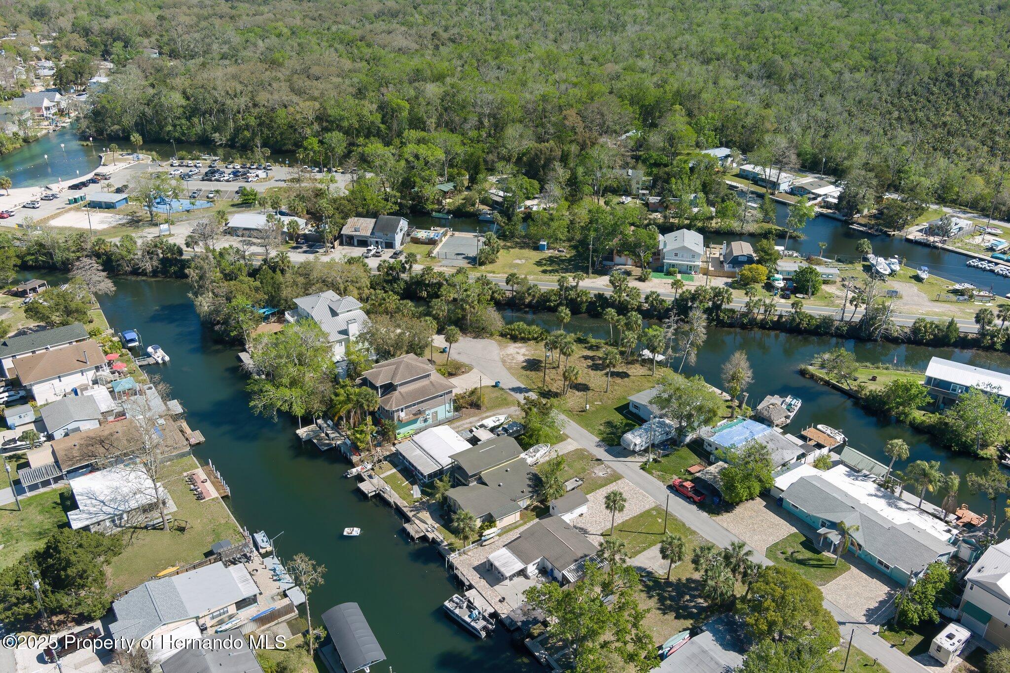 5319 Ray Drive, Weeki Wachee, Florida image 9