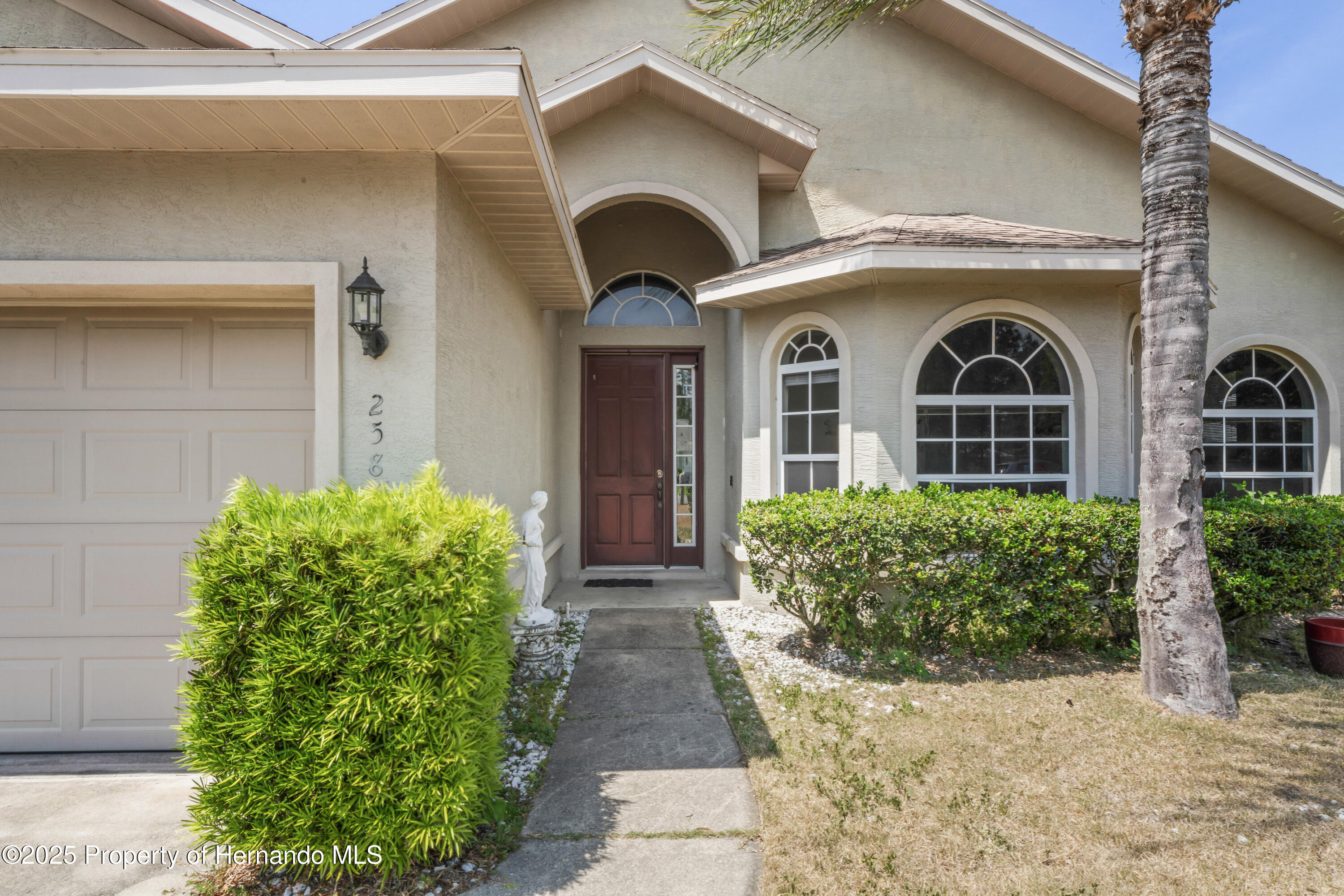 2585 E Farewell Path, Hernando, Florida image 6