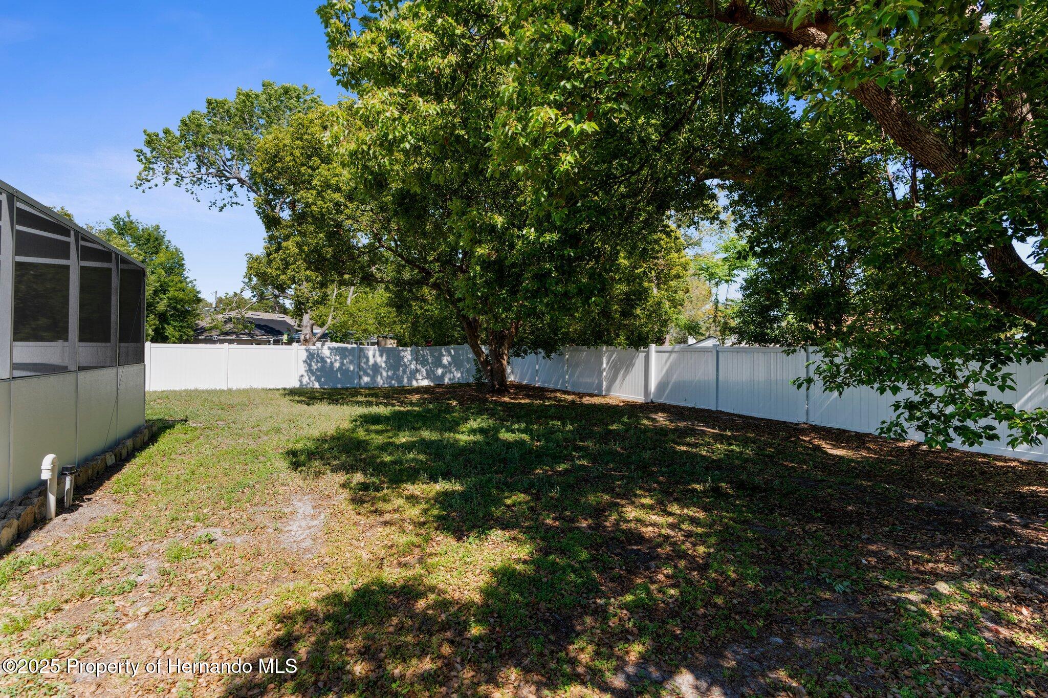 8604 Vicksburg Road, Spring Hill, Florida image 50