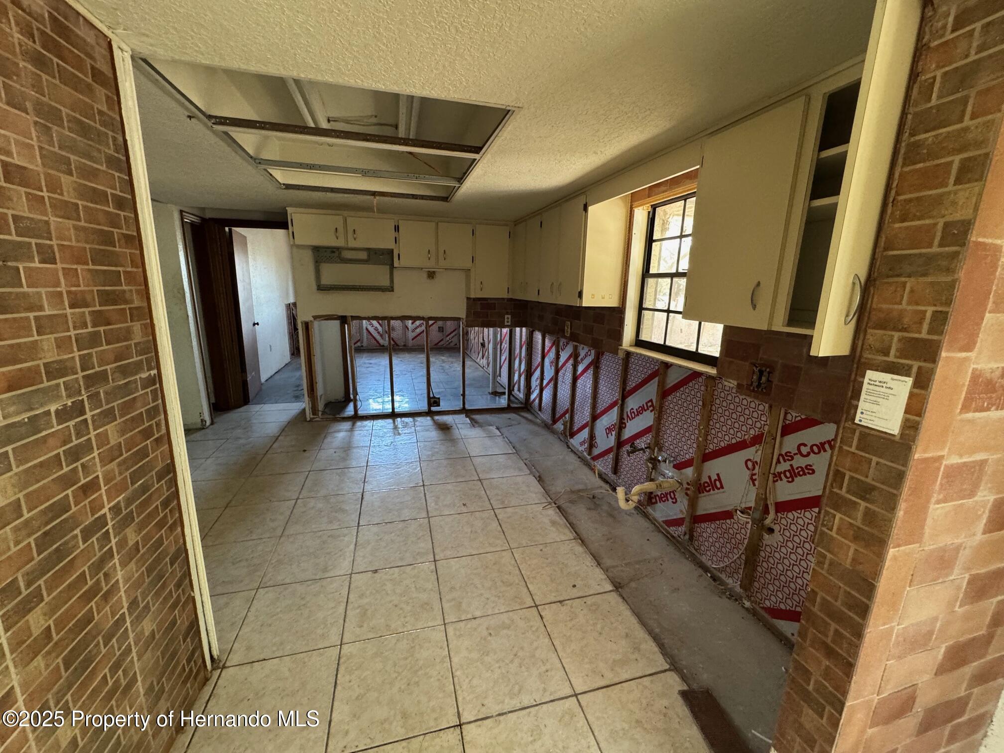 10132 Lynnhaven Road, Spring Hill, Florida image 5