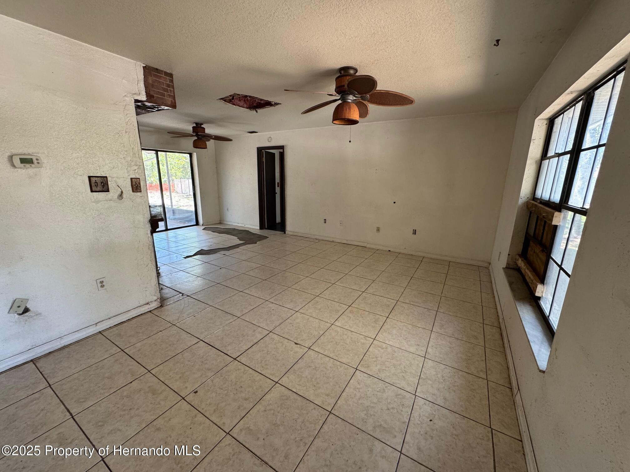 10132 Lynnhaven Road, Spring Hill, Florida image 2
