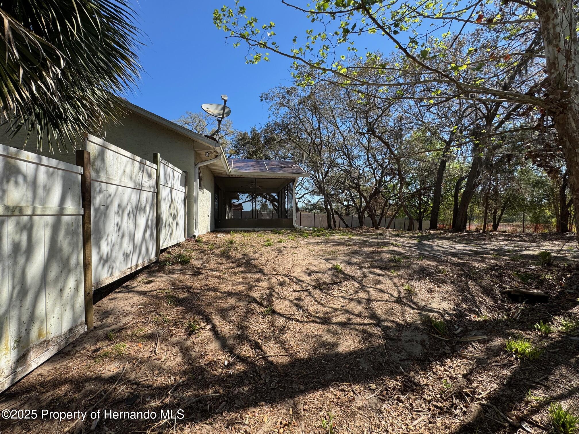 10132 Lynnhaven Road, Spring Hill, Florida image 15