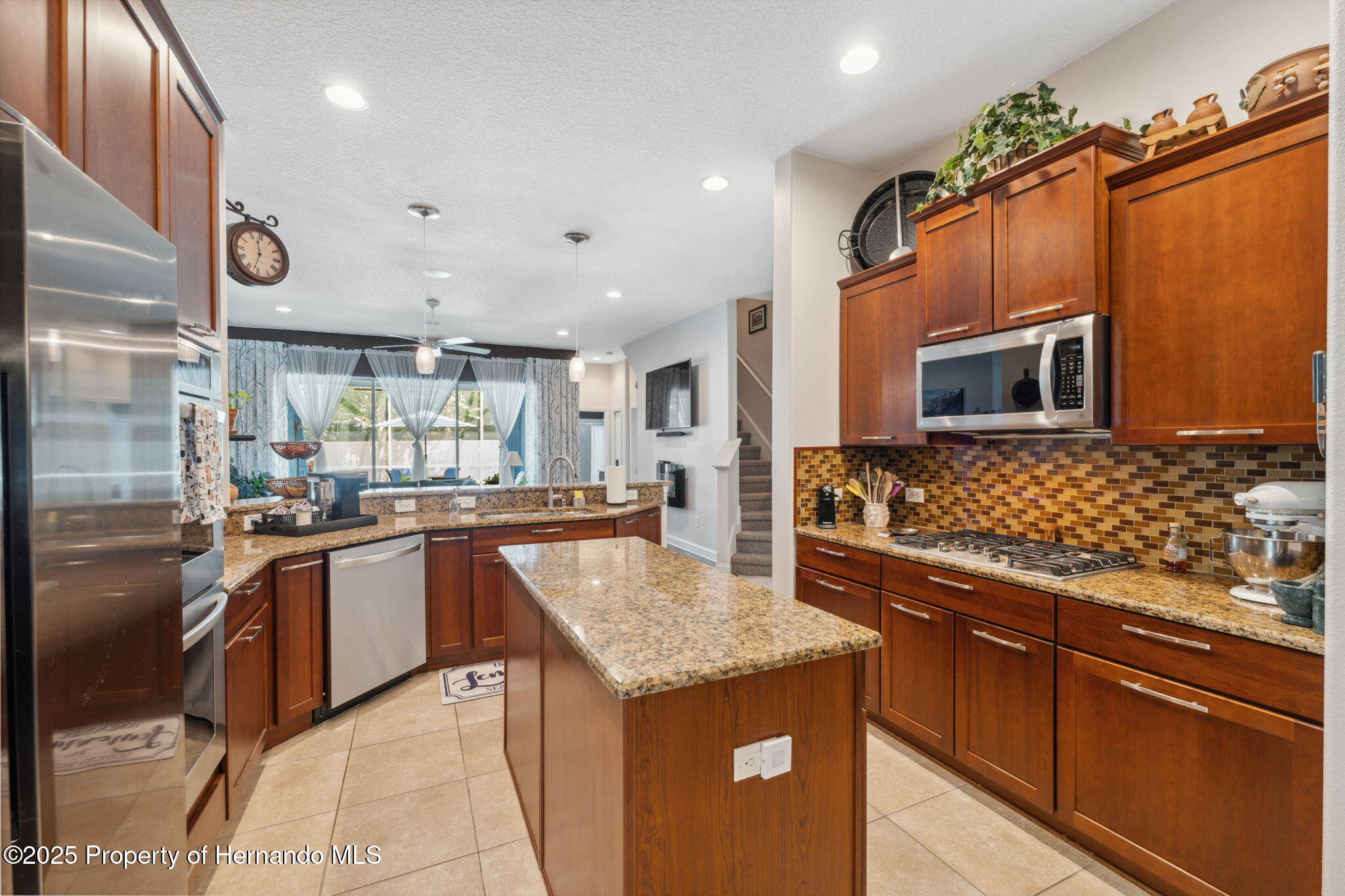 3243 Stonegate Falls Drive, LAND O LAKES, Florida image 20