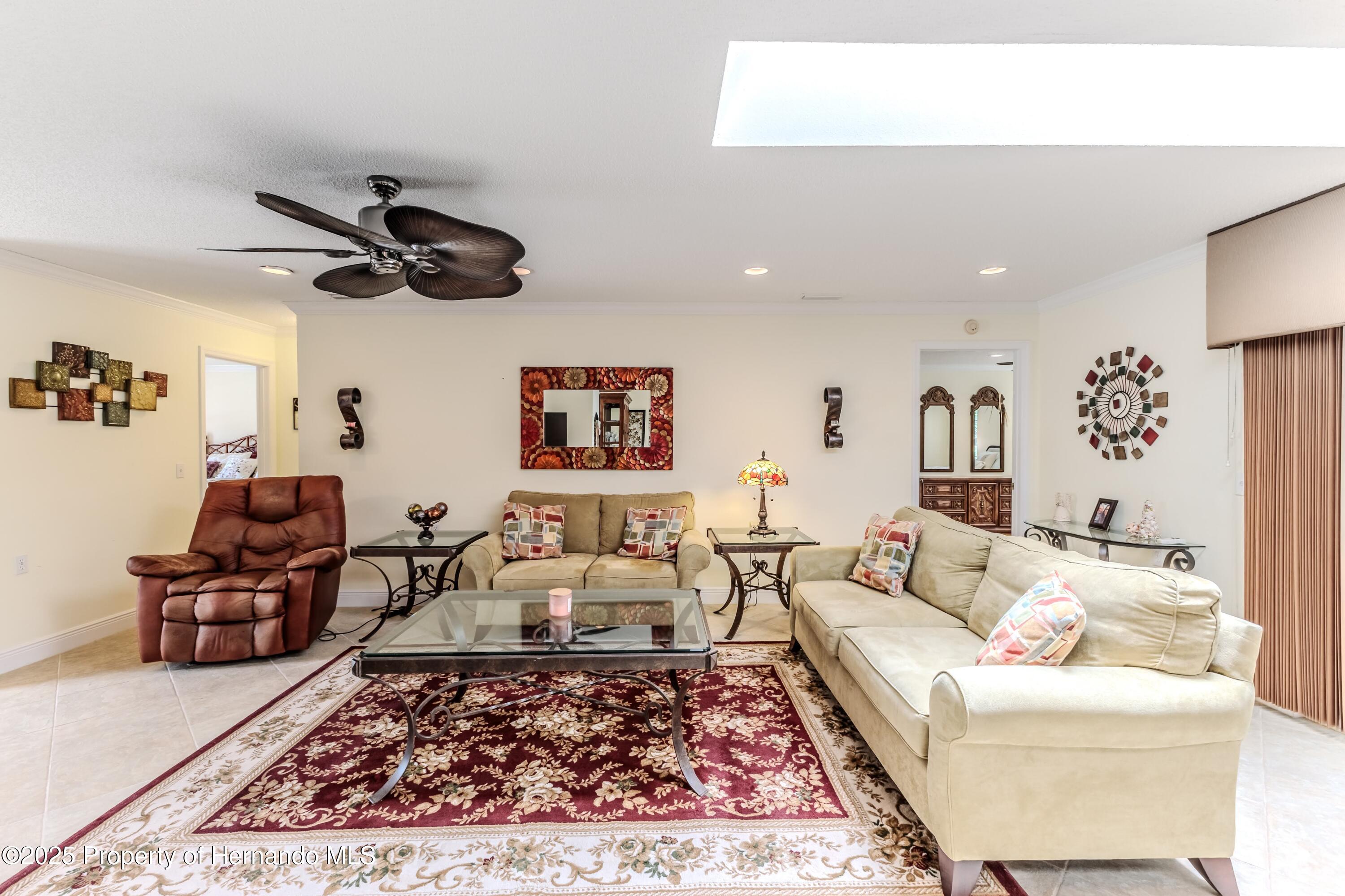 2481 Whispering Pines Court, Spring Hill, Florida image 10